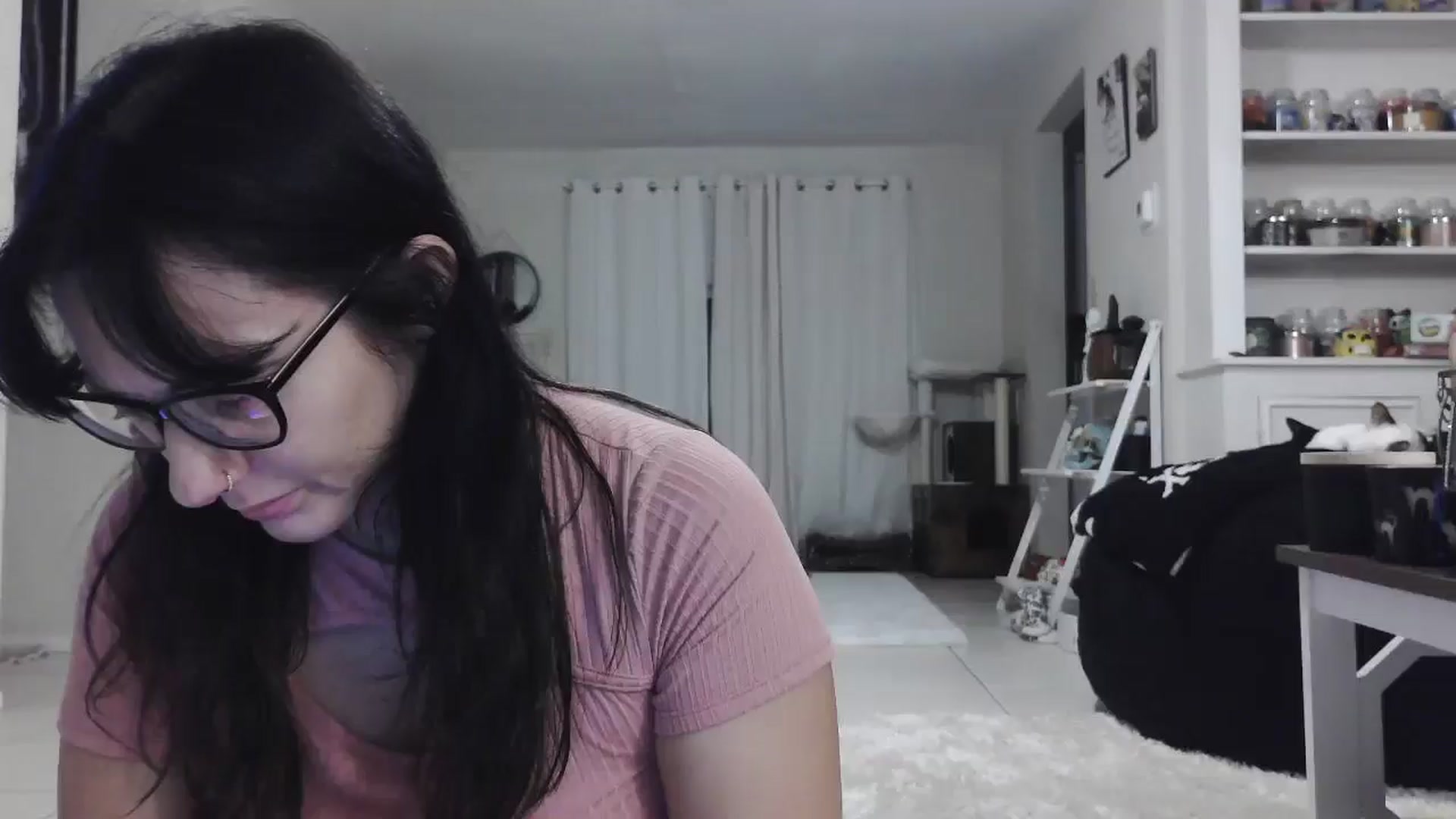 Gallery image thumbnail from CrystalLake's myfreecams stream on, 07/25/2024, 06:15 image 12 of 20