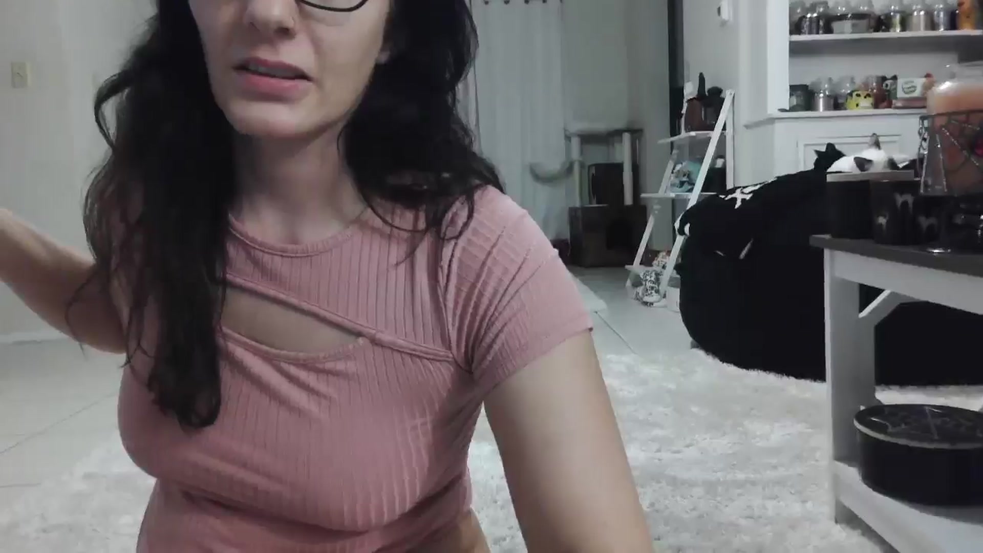 Gallery image thumbnail from CrystalLake's myfreecams stream on, 07/25/2024, 06:15 image 15 of 20