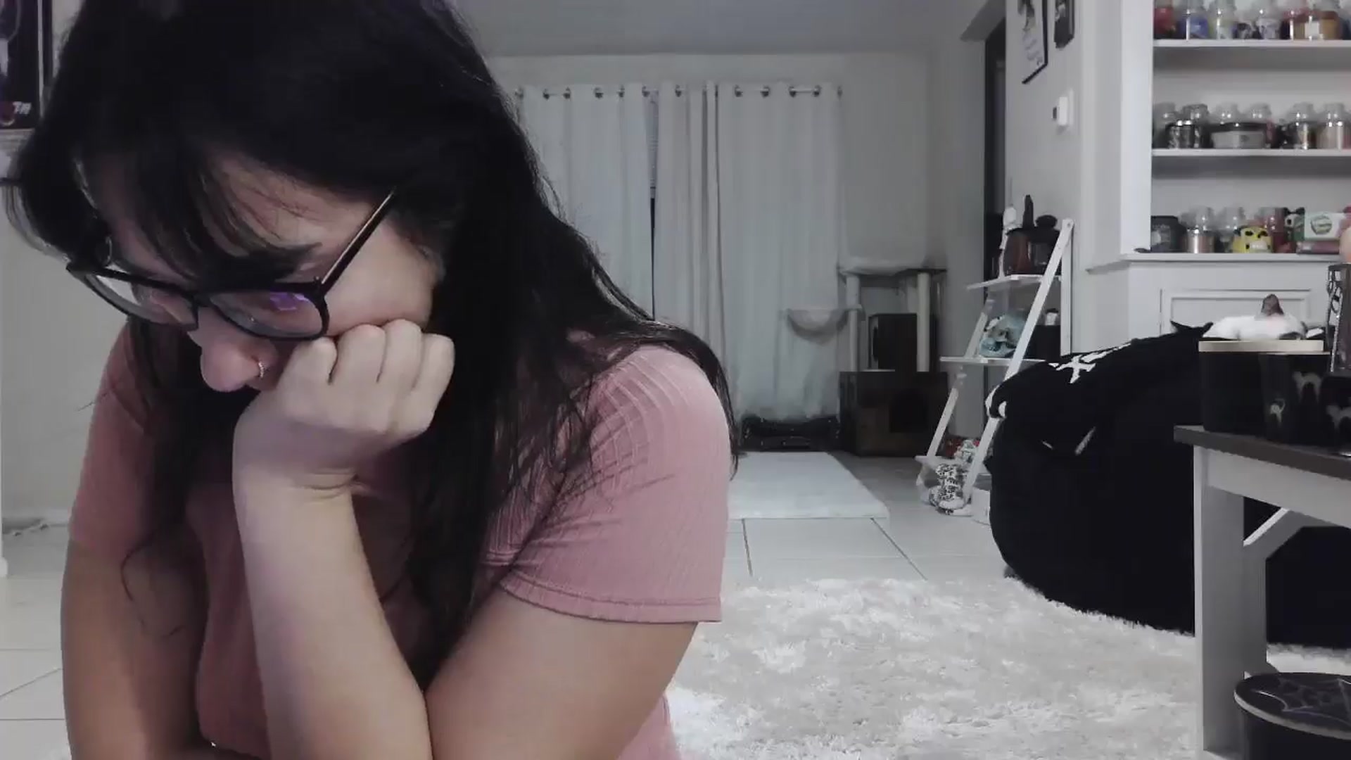 Gallery image thumbnail from CrystalLake's myfreecams stream on, 07/25/2024, 06:15 image 7 of 20