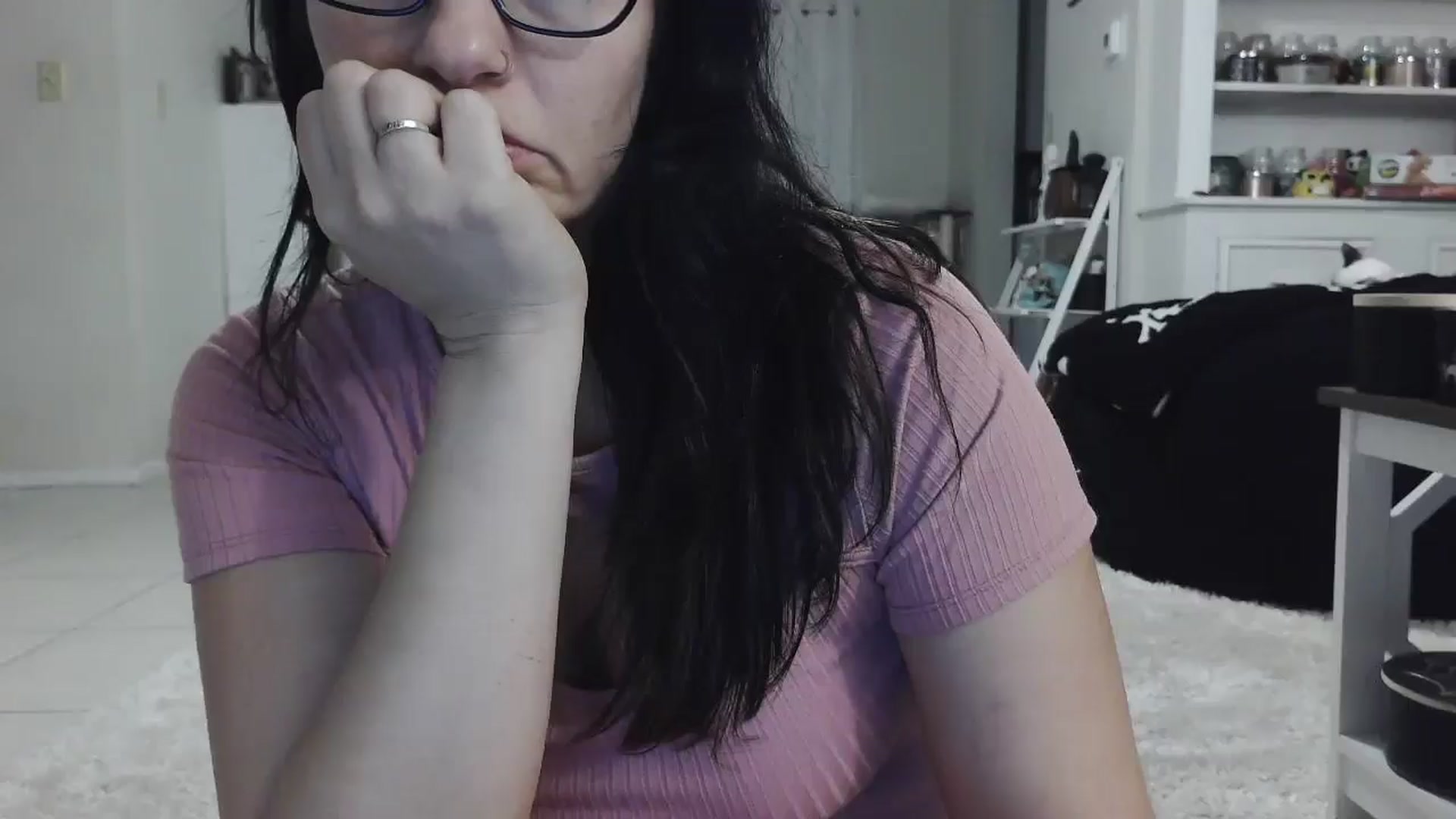 Gallery image thumbnail from CrystalLake's myfreecams stream on, 07/25/2024, 07:08 image 16 of 20