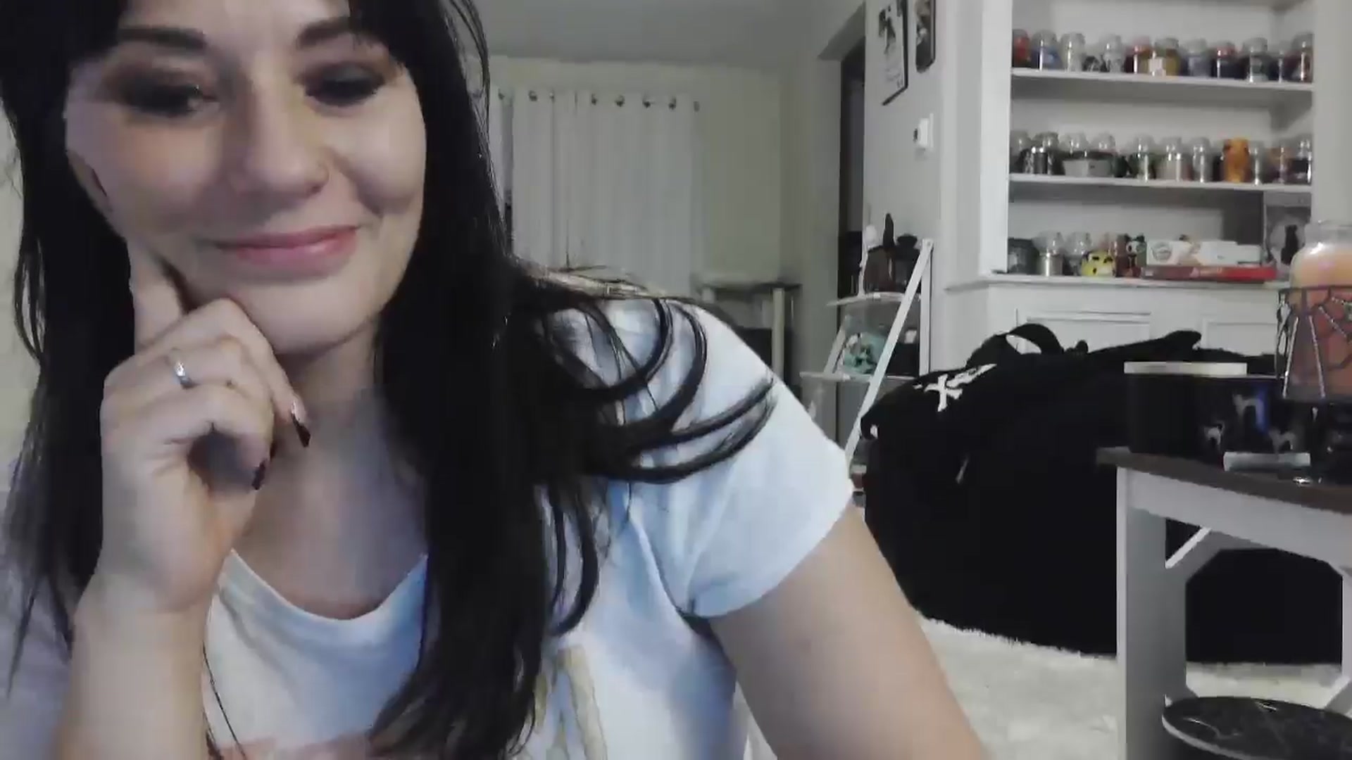 Gallery image thumbnail from CrystalLake's myfreecams stream on, 07/26/2024, 06:44 image 15 of 20