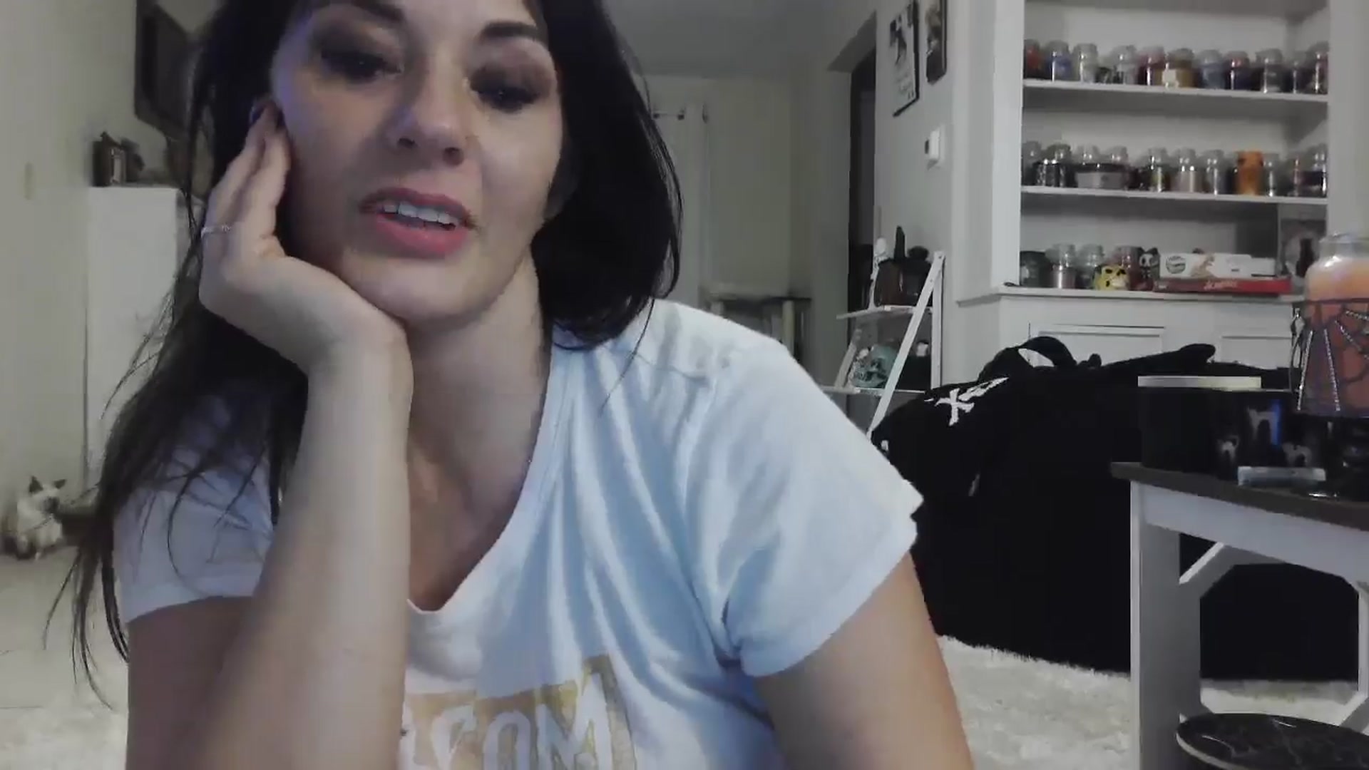 Gallery image thumbnail from CrystalLake's myfreecams stream on, 07/26/2024, 06:44 image 19 of 20