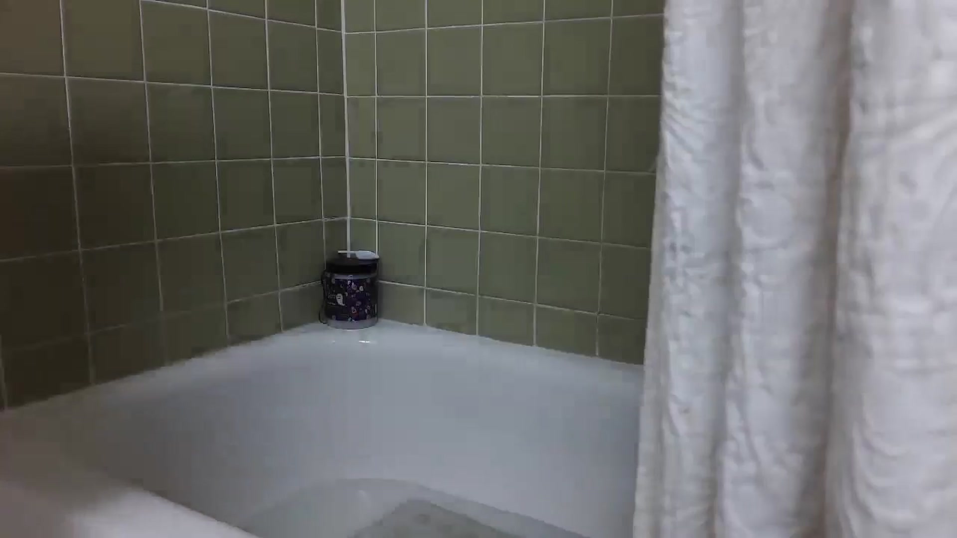 Gallery image thumbnail from CrystalLake's myfreecams stream on, 07/26/2024, 08:05 image 14 of 20