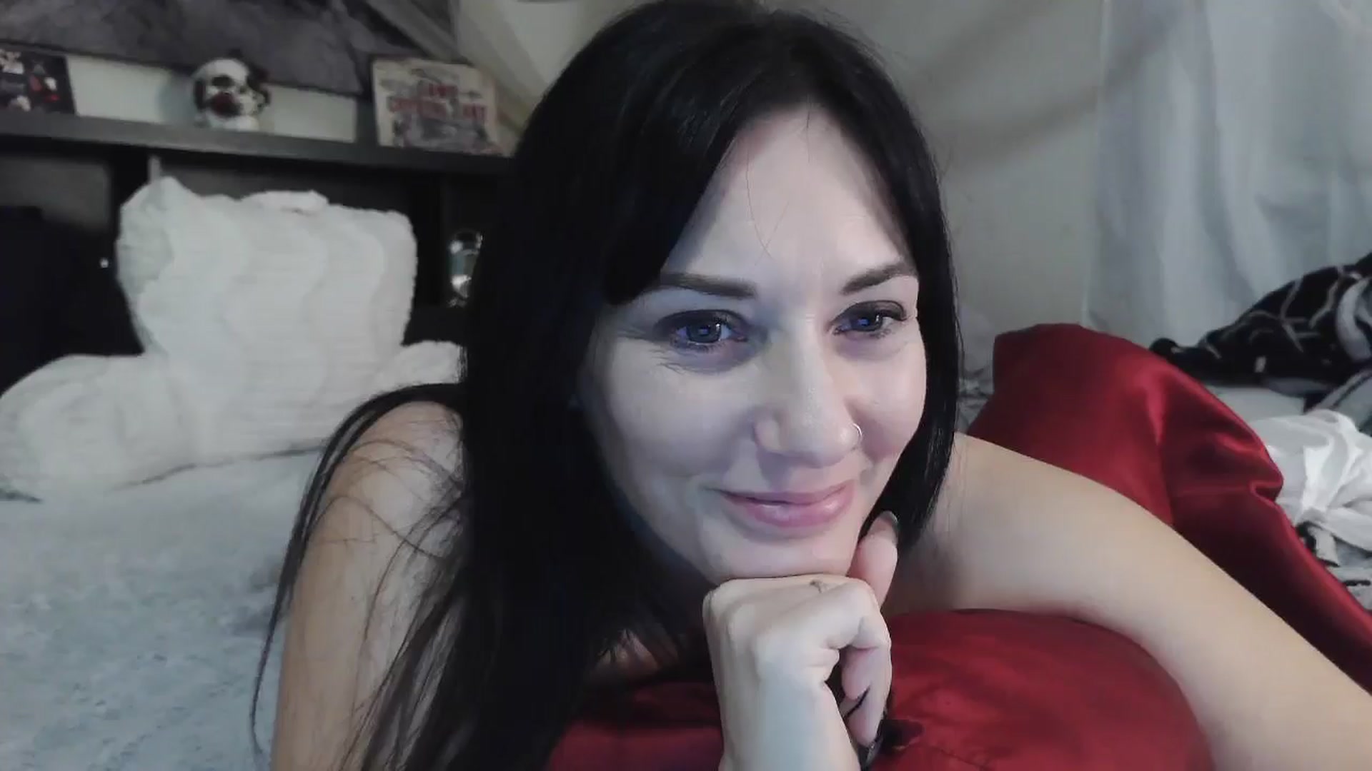 Gallery image thumbnail from CrystalLake's myfreecams stream on, 07/27/2024, 07:42 image 12 of 20