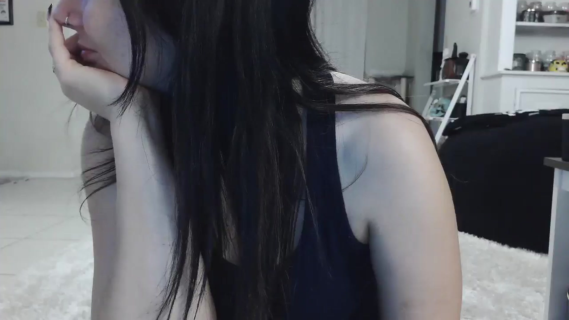 Gallery image thumbnail from CrystalLake's myfreecams stream on, 07/28/2024, 06:24 image 8 of 20