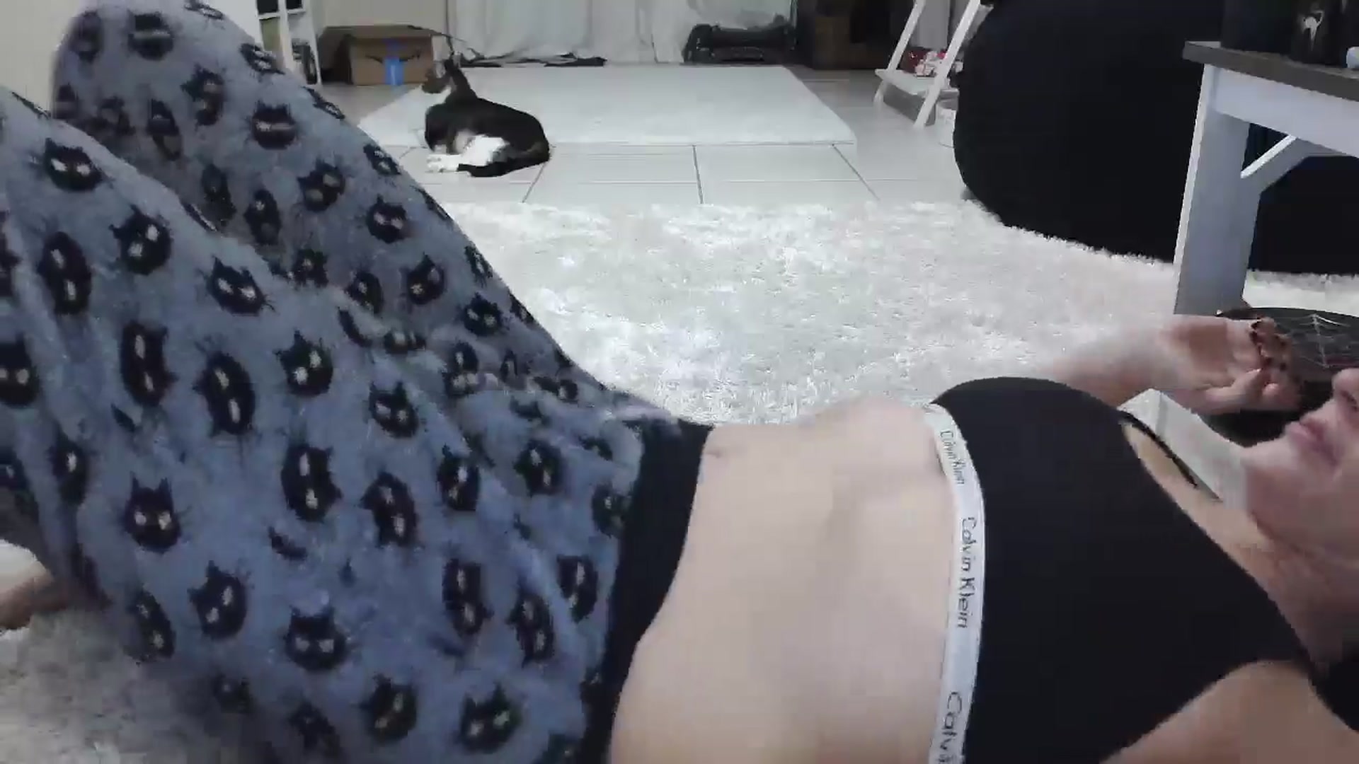 Gallery image thumbnail from CrystalLake's myfreecams stream on, 07/28/2024, 06:24 image 12 of 20