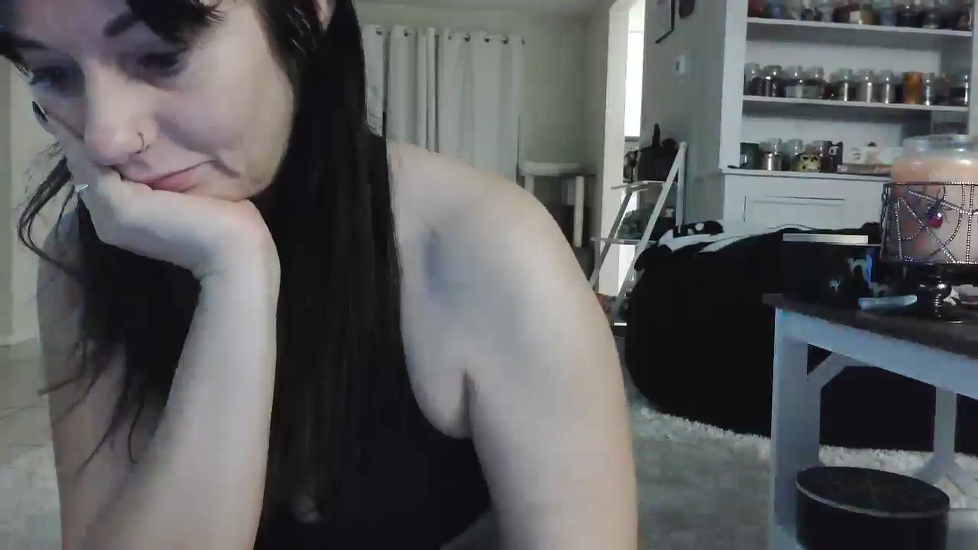 Gallery image thumbnail from CrystalLake's myfreecams stream on, 07/28/2024, 09:22 image 13 of 20