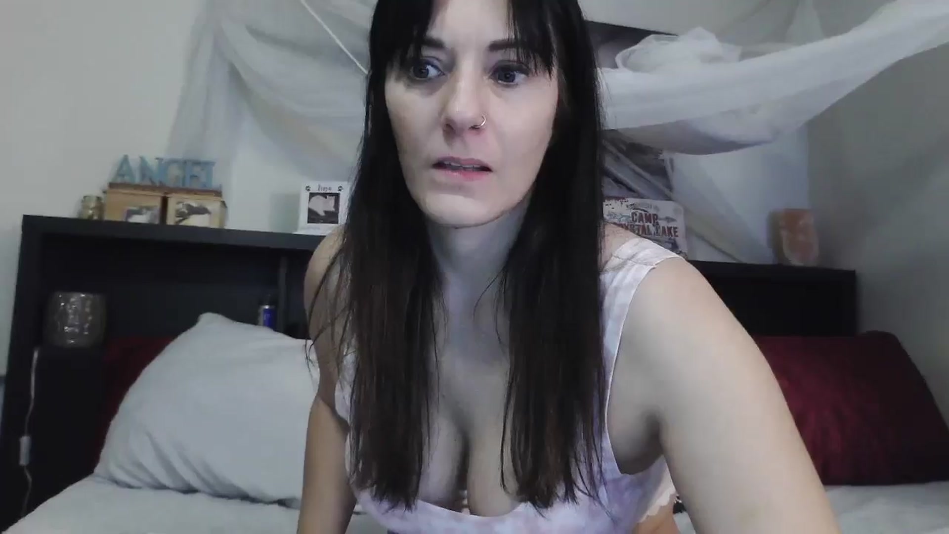 Gallery image thumbnail from CrystalLake's myfreecams stream on, 07/31/2024, 07:00 image 10 of 20
