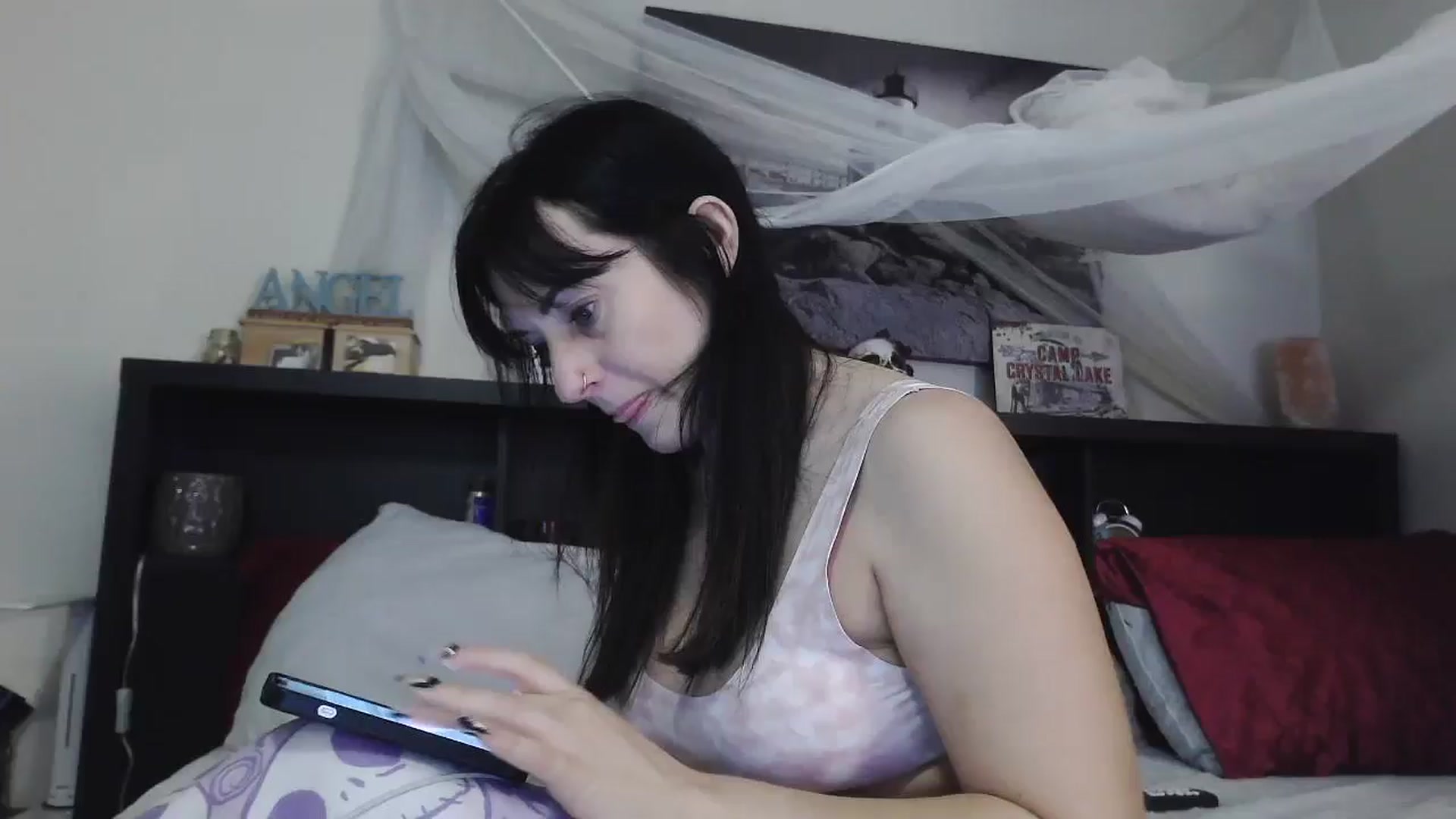Gallery image thumbnail from CrystalLake's myfreecams stream on, 07/31/2024, 07:00 image 11 of 20