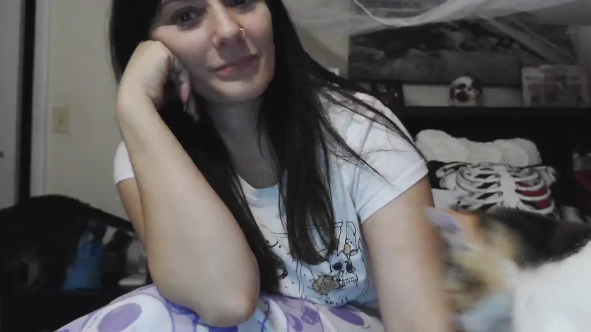 Gallery image thumbnail from CrystalLake's myfreecams stream on, 07/31/2024, 09:35 image 10 of 20