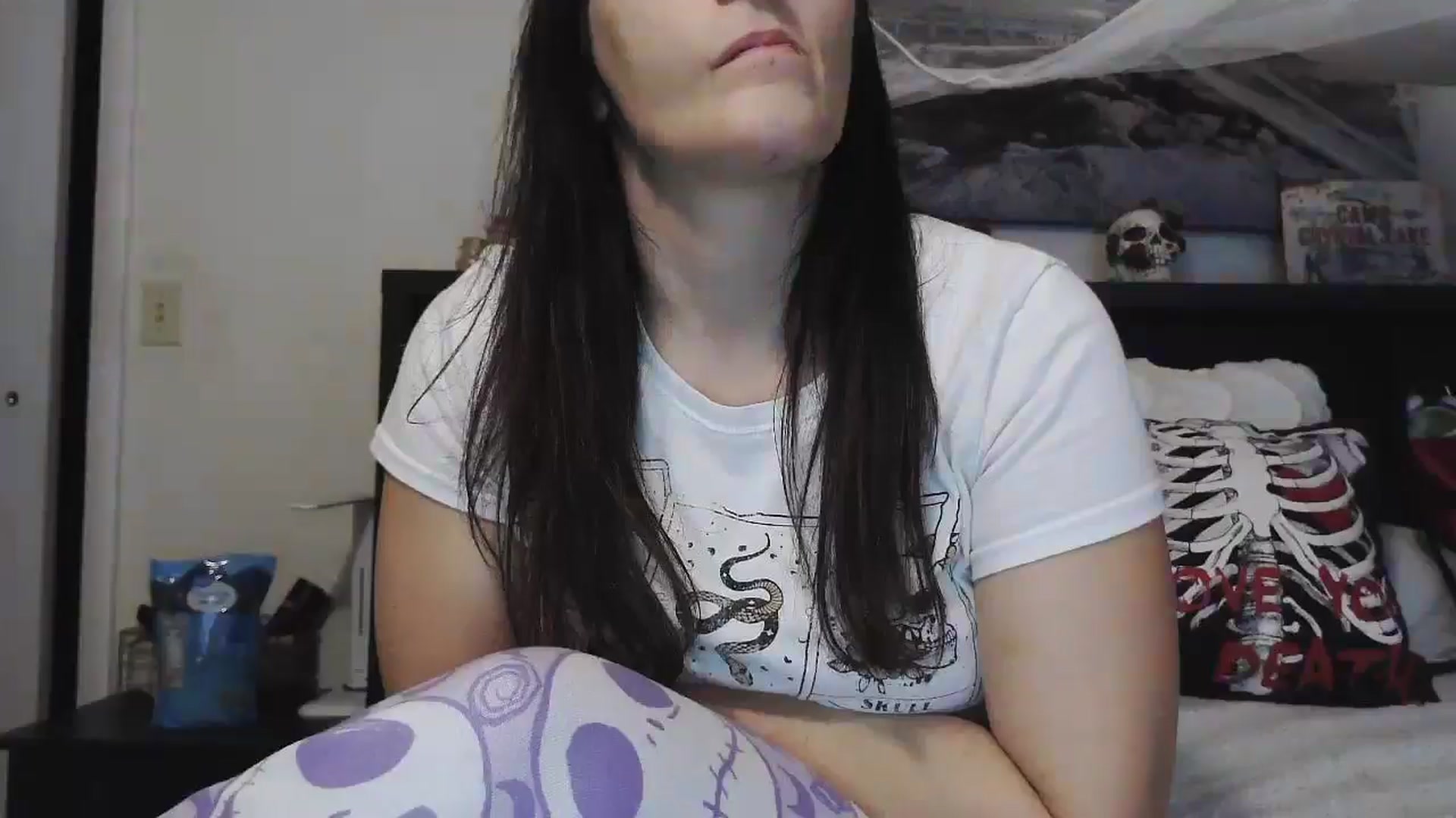 Gallery image thumbnail from CrystalLake's myfreecams stream on, 07/31/2024, 09:35 image 6 of 20