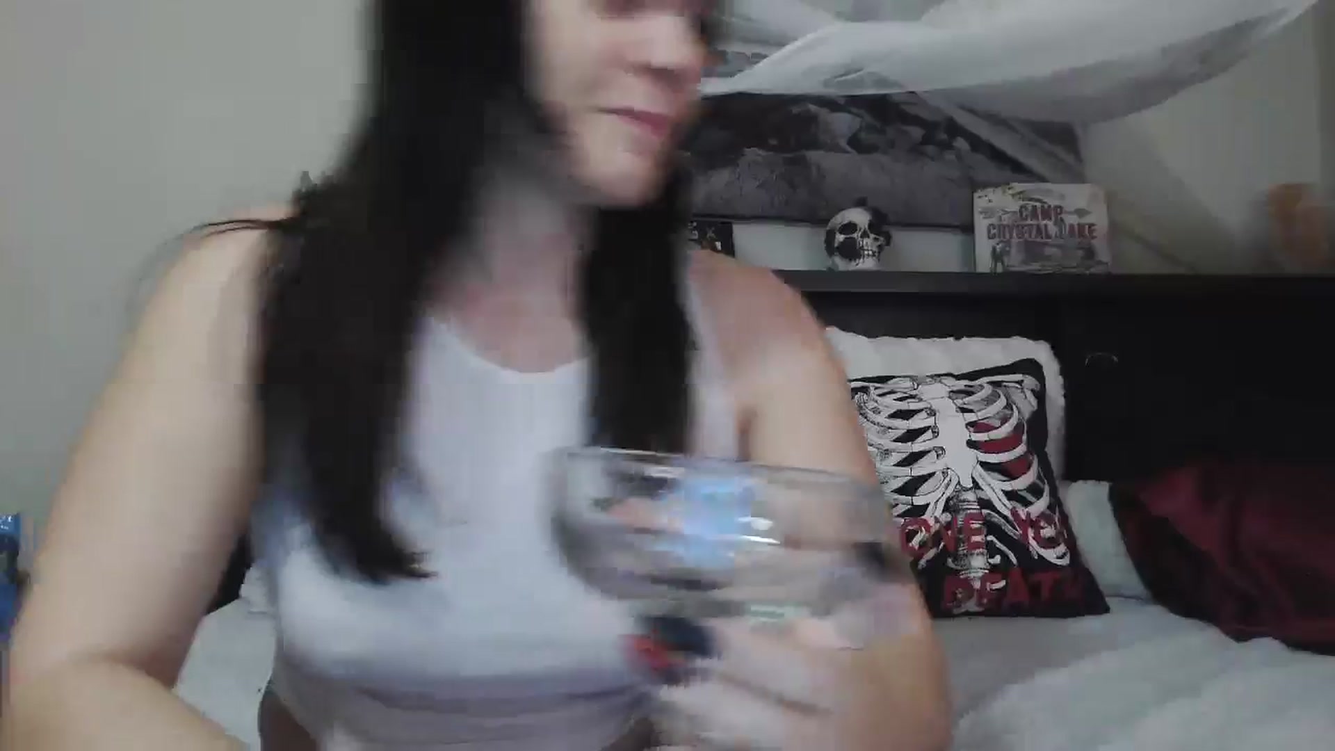 Gallery image thumbnail from CrystalLake's myfreecams stream on, 08/02/2024, 06:30 image 11 of 20