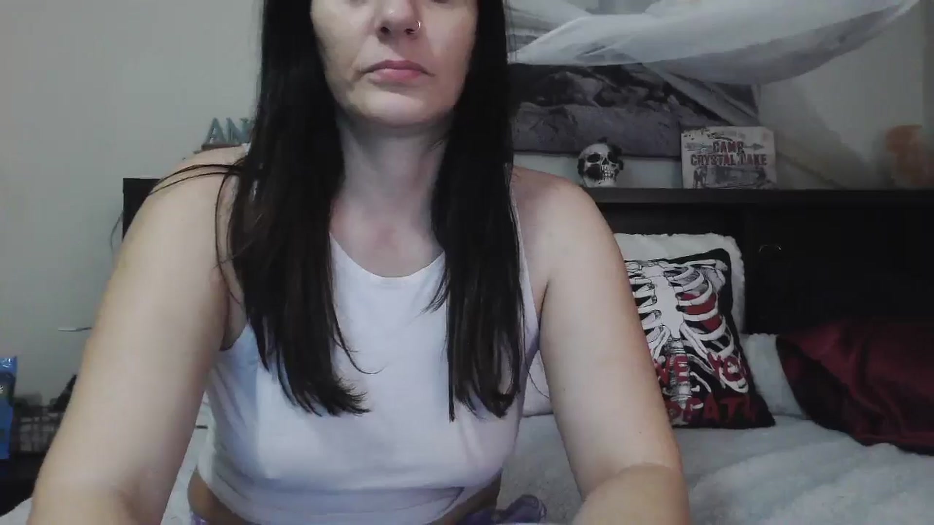Gallery image thumbnail from CrystalLake's myfreecams stream on, 08/02/2024, 06:30 image 10 of 20