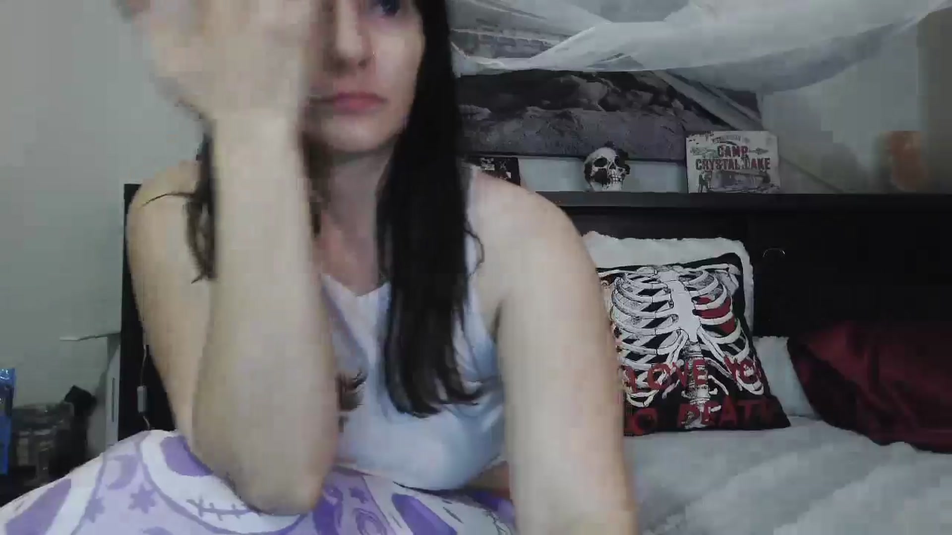 Gallery image thumbnail from CrystalLake's myfreecams stream on, 08/02/2024, 06:30 image 13 of 20