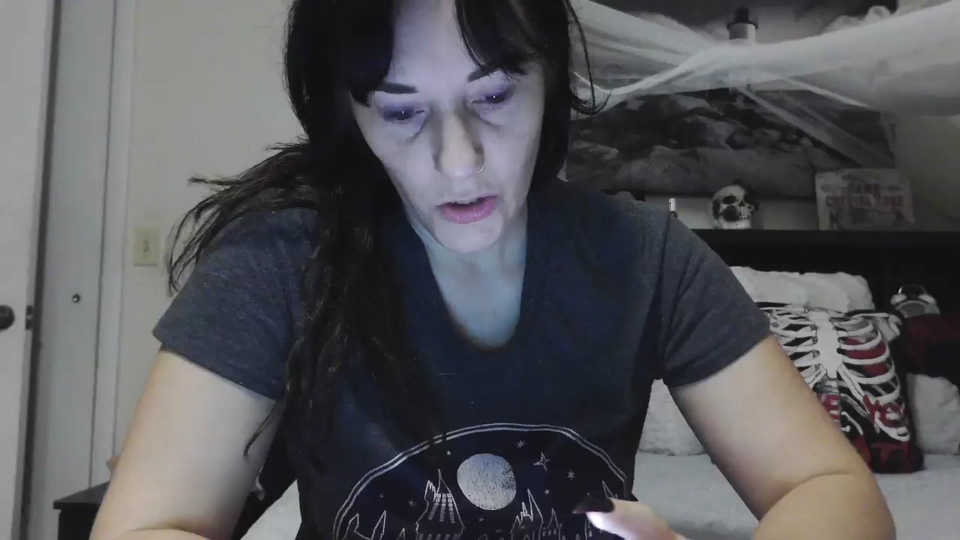 Gallery image thumbnail from CrystalLake's myfreecams stream on, 08/05/2024, 09:10 image 13 of 20