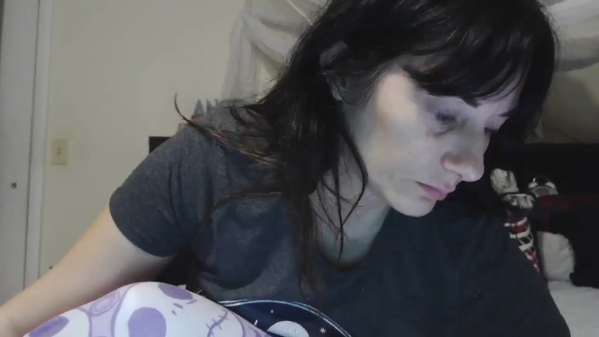 Gallery image thumbnail from CrystalLake's myfreecams stream on, 08/05/2024, 09:10 image 10 of 20