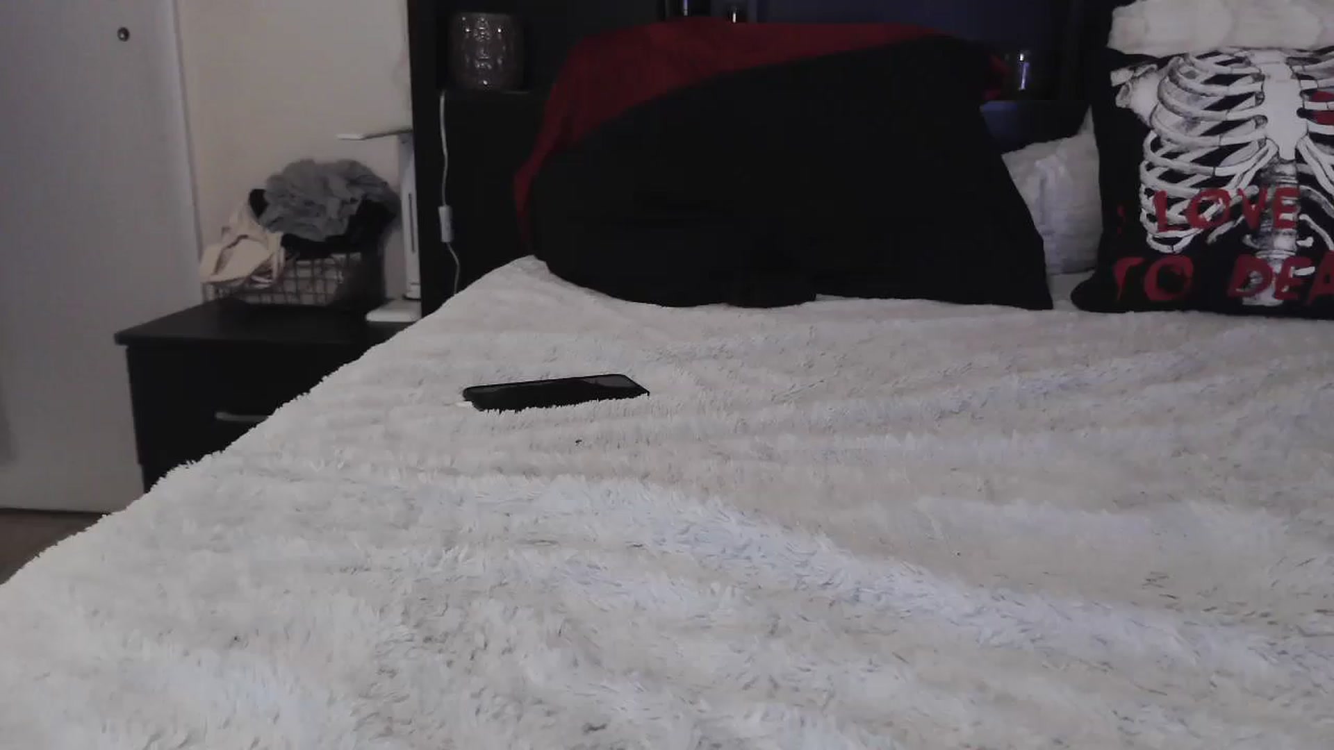 Gallery image thumbnail from CrystalLake's myfreecams stream on, 08/07/2024, 07:45 image 20 of 20