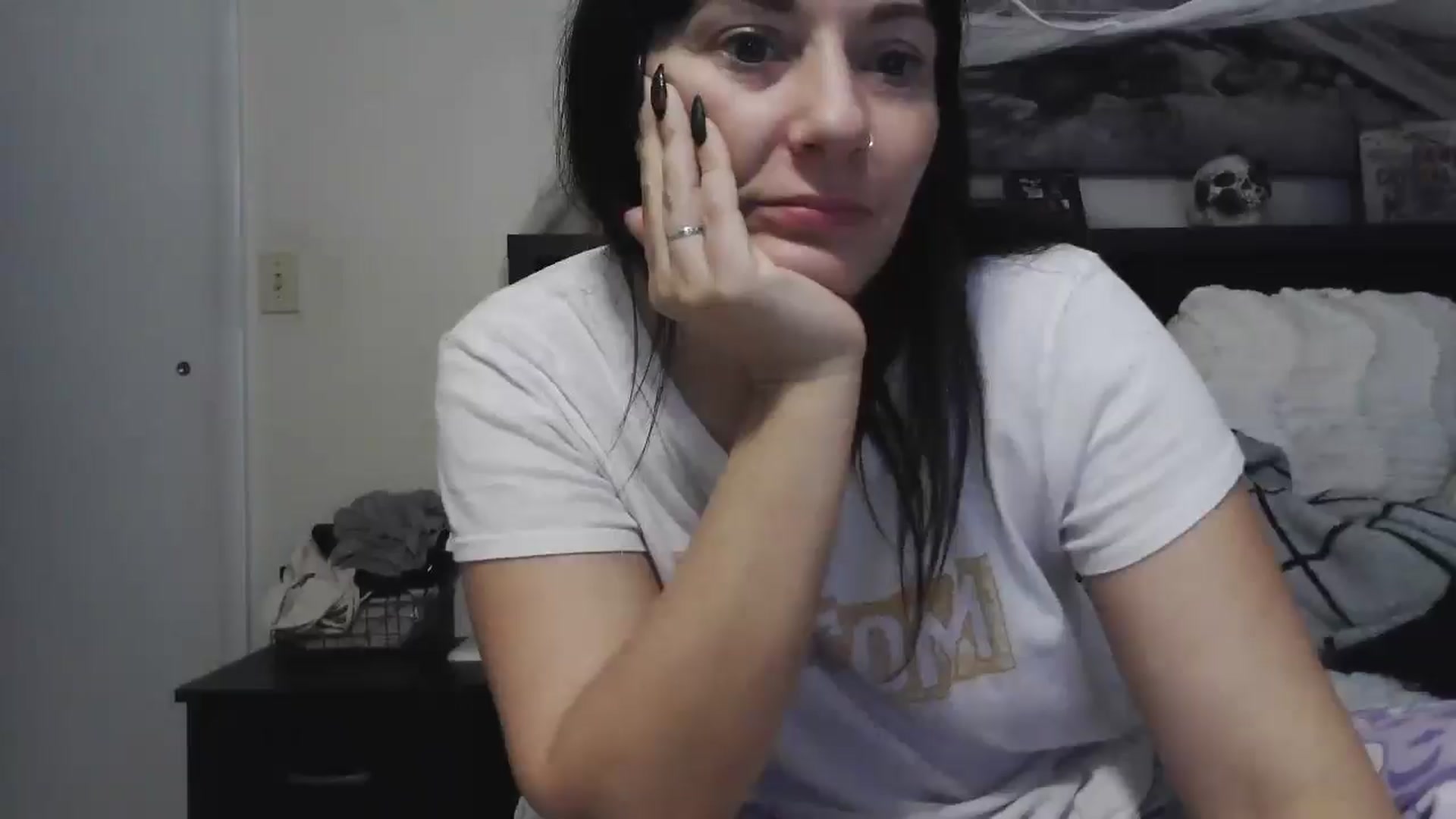 Gallery image thumbnail from CrystalLake's myfreecams stream on, 08/08/2024, 09:00 image 6 of 20