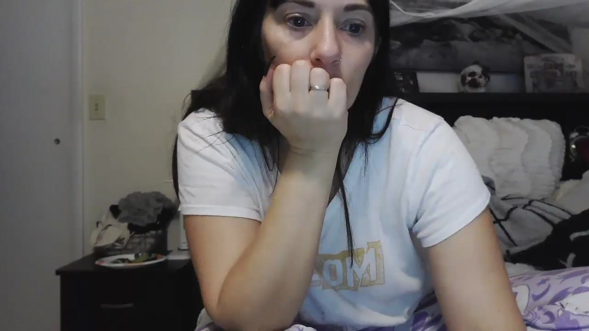 Gallery image thumbnail from CrystalLake's myfreecams stream on, 08/08/2024, 09:00 image 12 of 20