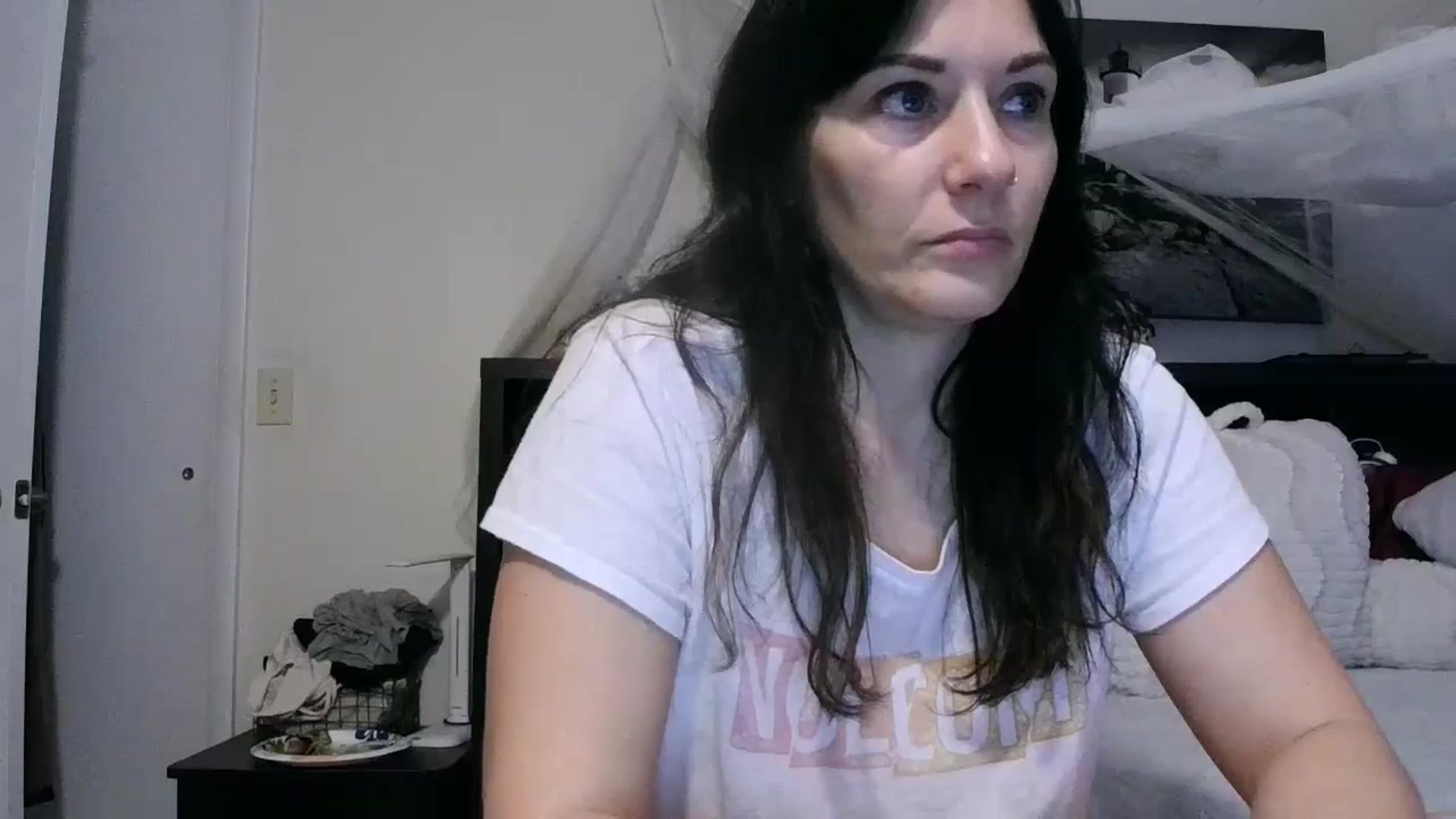Gallery image thumbnail from CrystalLake's myfreecams stream on, 08/09/2024, 10:46 image 4 of 20