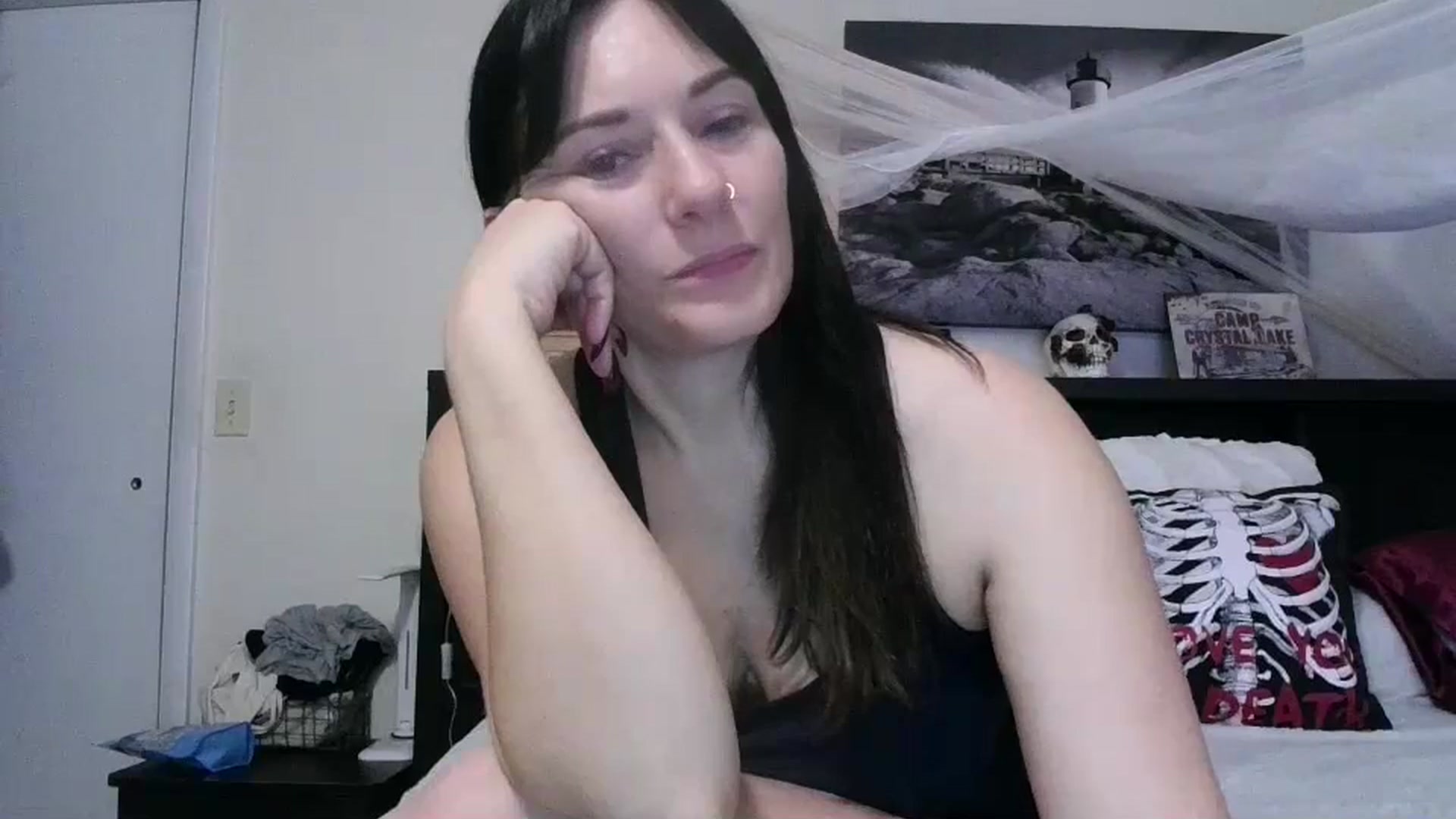 Gallery image thumbnail from CrystalLake's myfreecams stream on, 08/12/2024, 06:13 image 6 of 20
