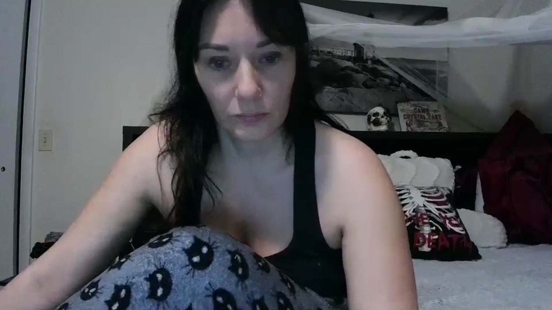 Gallery image thumbnail from CrystalLake's myfreecams stream on, 08/15/2024, 07:20 image 10 of 20