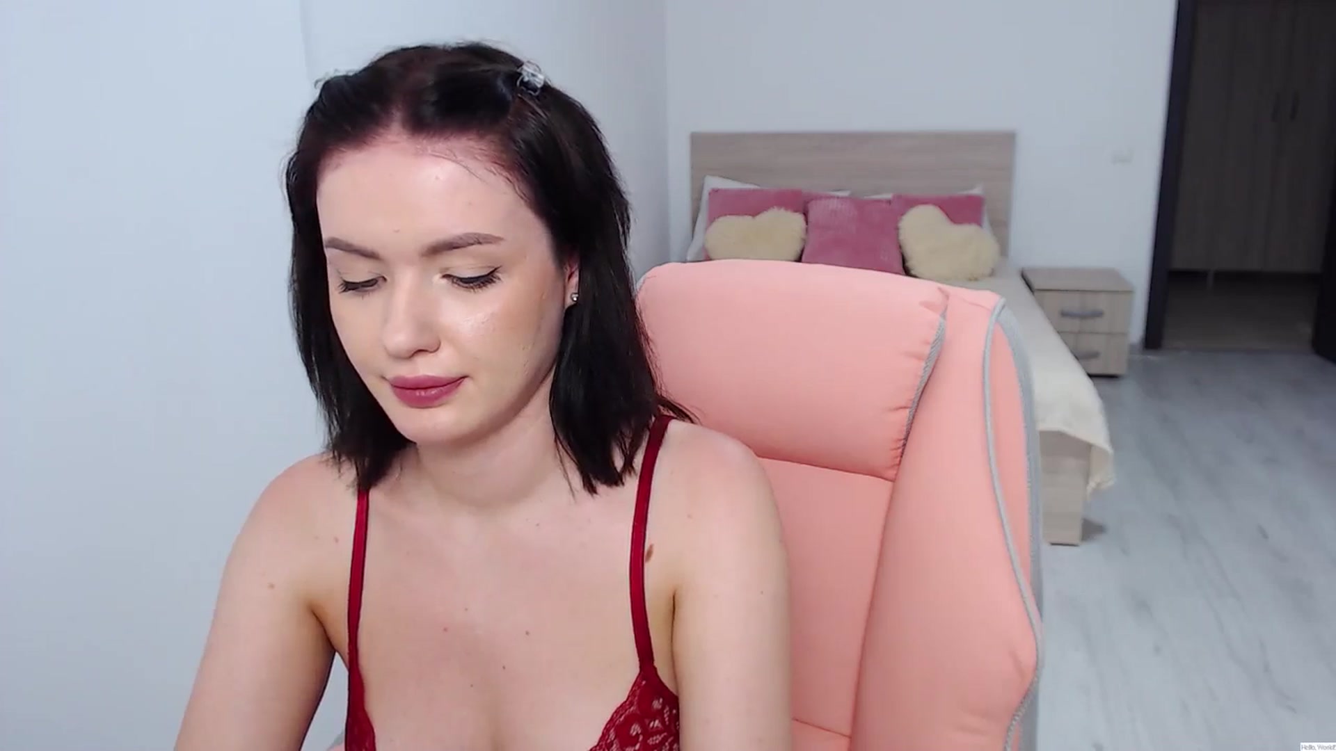 Gallery image thumbnail from CrystalMoon8's myfreecams stream on, 07/05/2024, 01:30 image 6 of 20