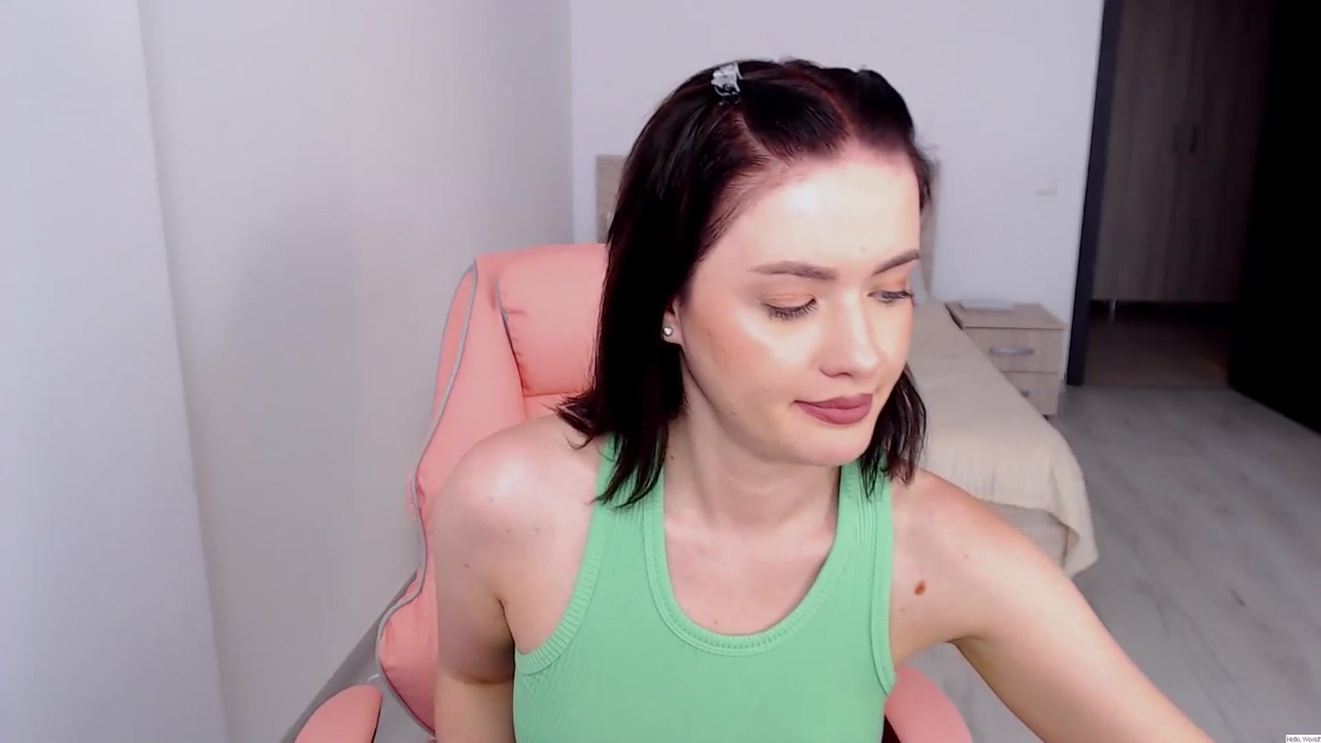 Gallery image thumbnail from CrystalMoon8's myfreecams stream on, 07/06/2024, 17:58 image 4 of 20