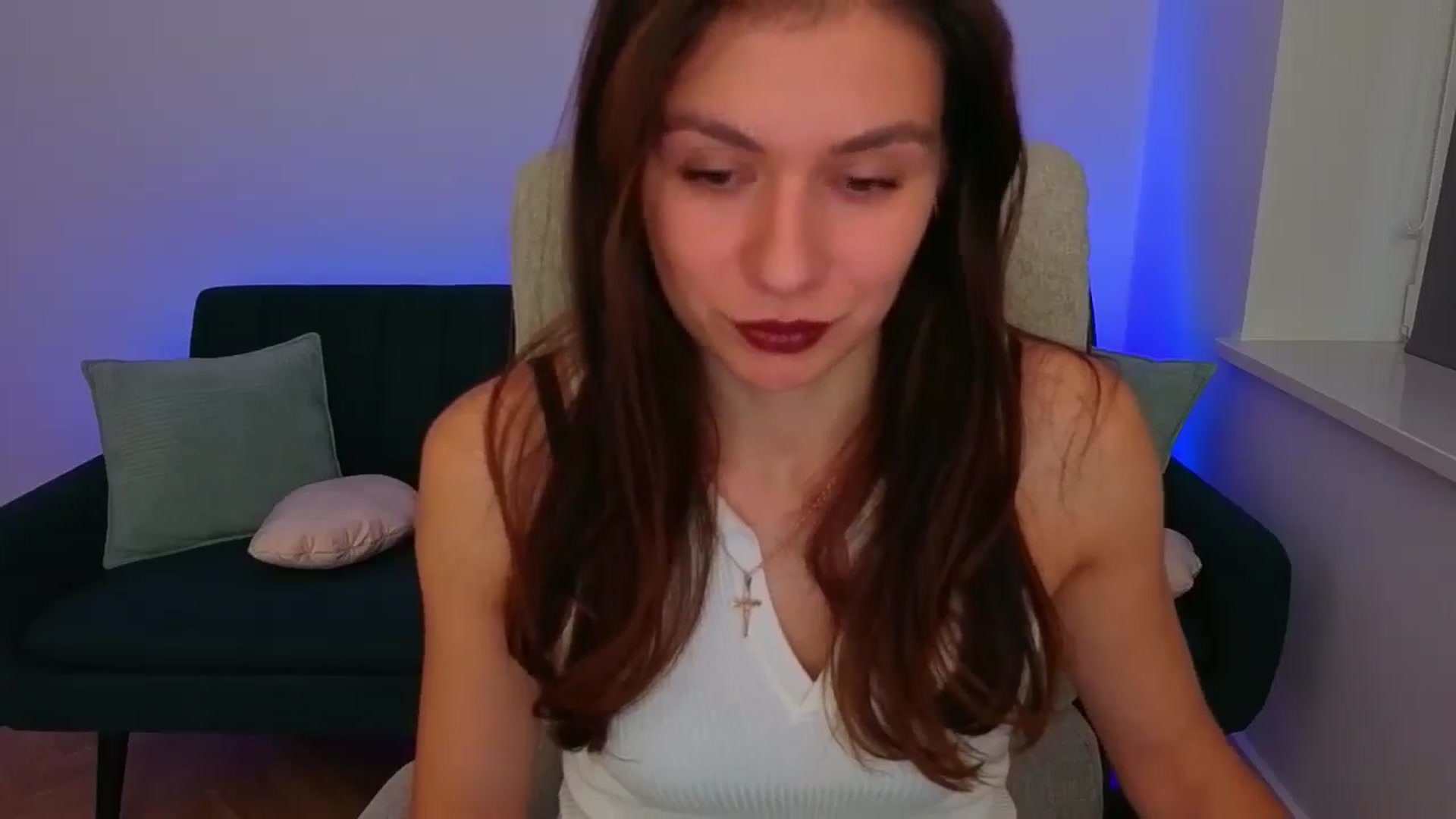 Gallery image thumbnail from CrystalShark's myfreecams stream on, 11/09/2025, 14:44 image 8 of 20
