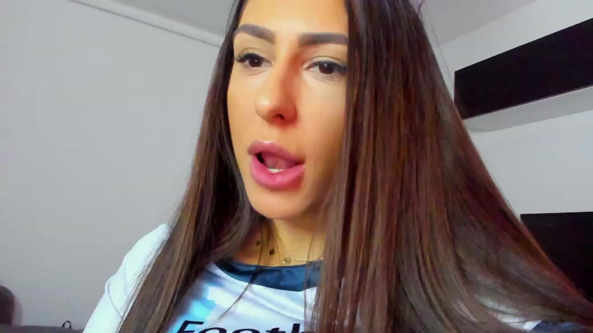 Gallery image thumbnail from CrystalTifany's myfreecams stream on, 10/26/2023, 10:00 image 1 of 20