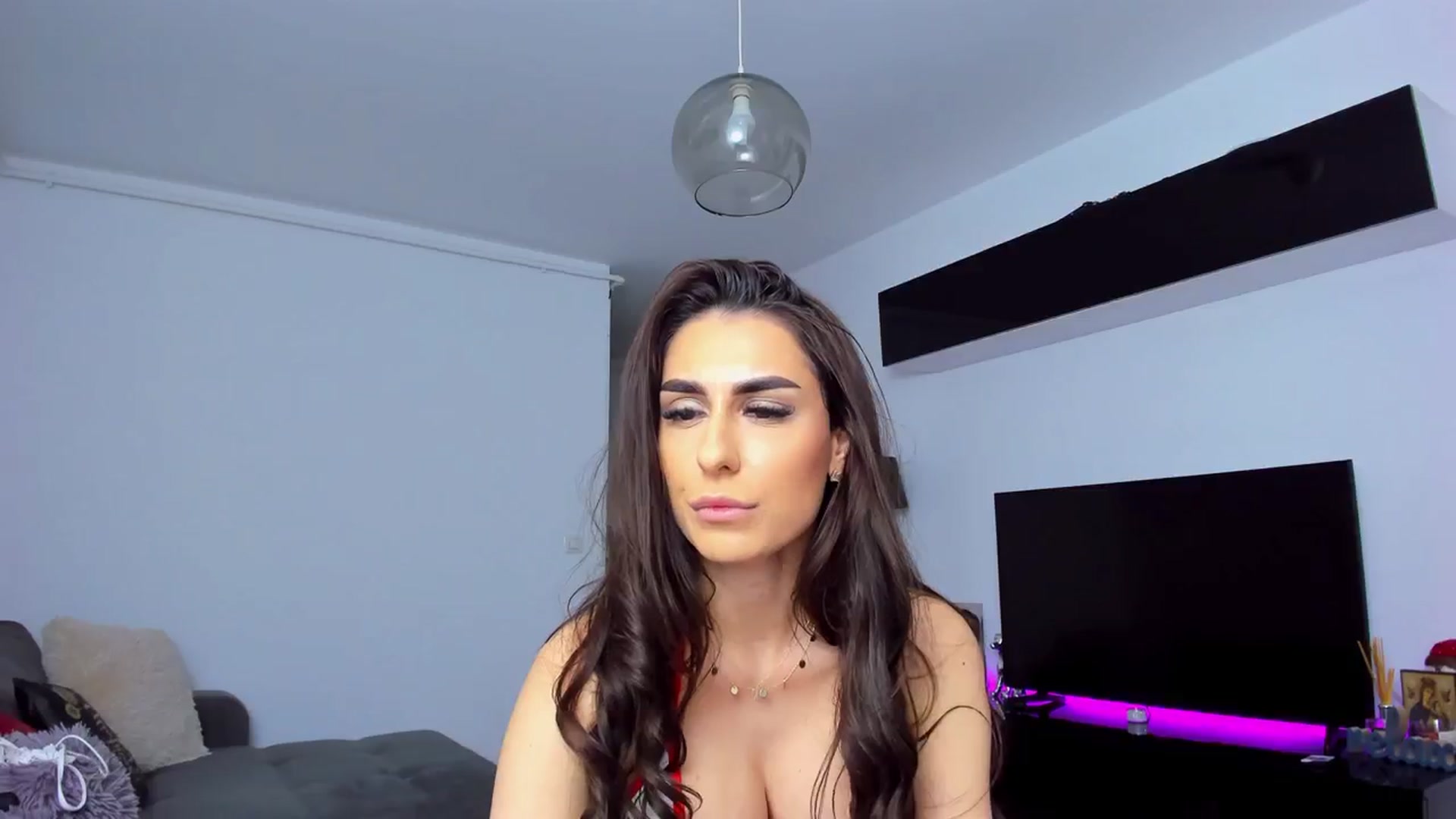 Gallery image thumbnail from CrystalTifany's myfreecams stream on, 03/19/2024, 13:42 image 11 of 20