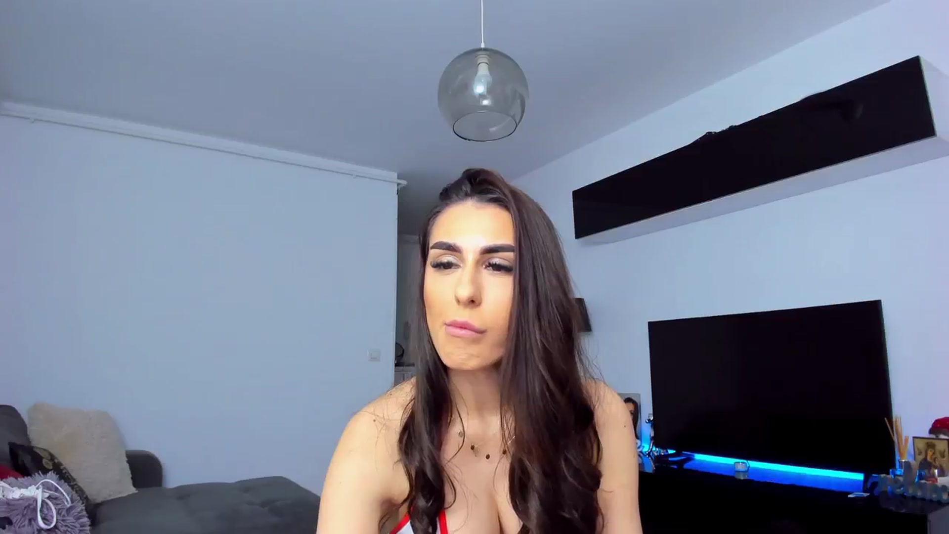 Gallery image thumbnail from CrystalTifany's myfreecams stream on, 03/19/2024, 13:42 image 7 of 20