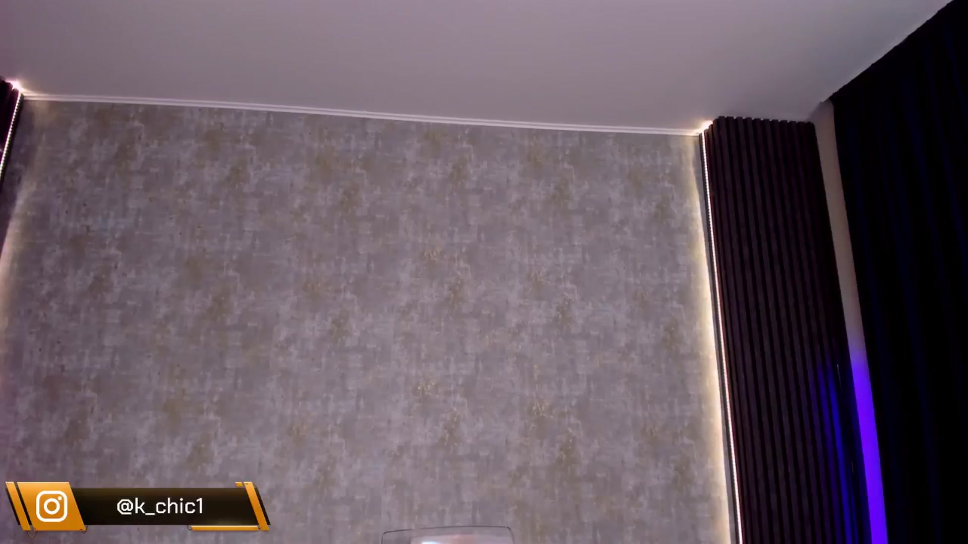 Gallery image thumbnail from CrystalTifany's myfreecams stream on, 05/07/2024, 11:52 image 17 of 20
