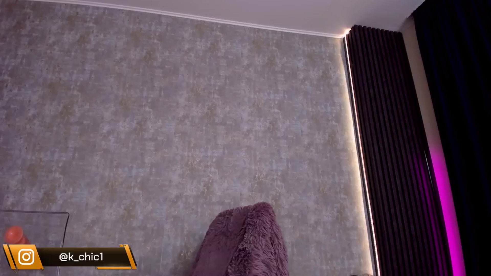 Gallery image thumbnail from CrystalTifany's myfreecams stream on, 05/15/2024, 12:05 image 13 of 20