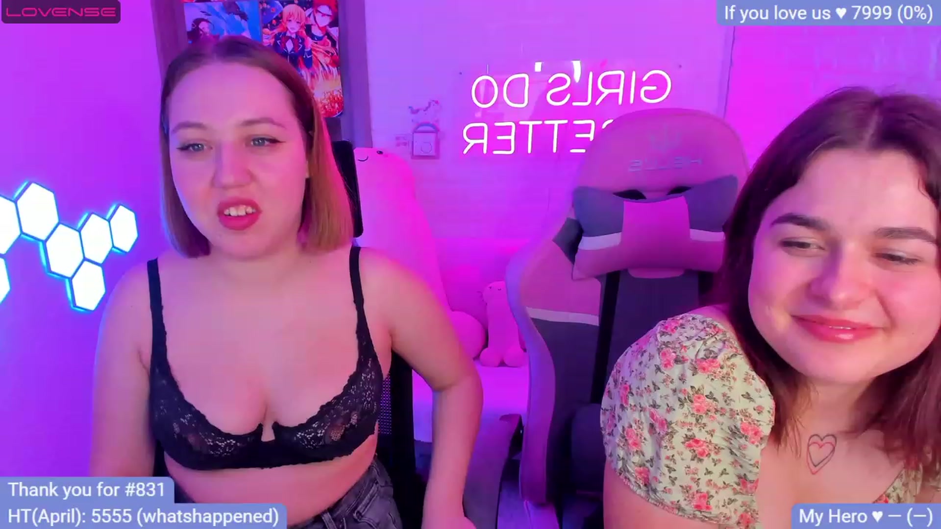 Gallery image thumbnail from CrystalXX's myfreecams stream on, 04/18/2023, 20:16 image 13 of 20