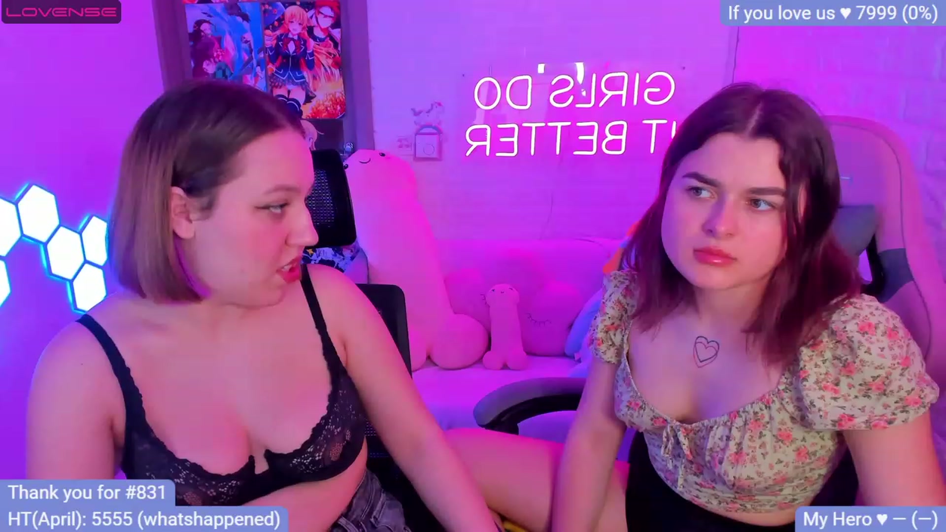 Gallery image thumbnail from CrystalXX's myfreecams stream on, 04/18/2023, 20:16 image 10 of 20