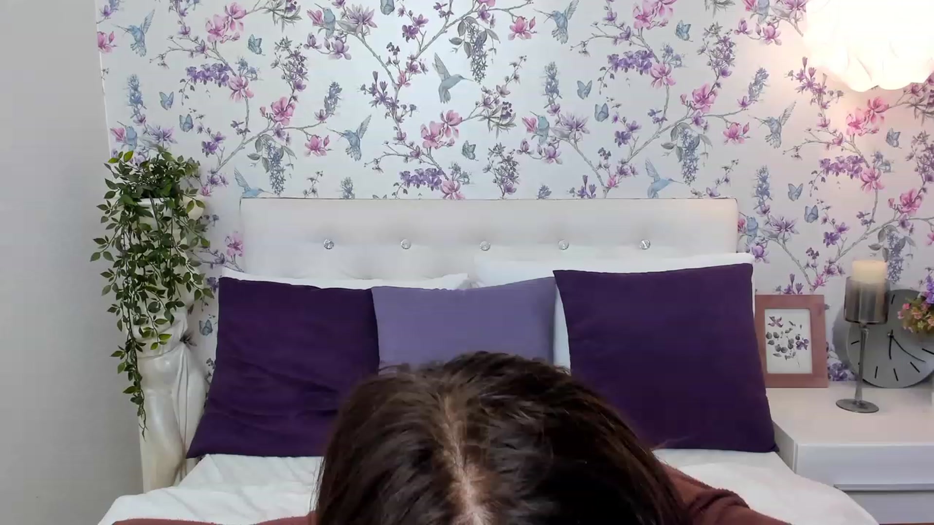 Gallery image thumbnail from CrystalXX's myfreecams stream on, 04/24/2023, 01:01 image 4 of 20