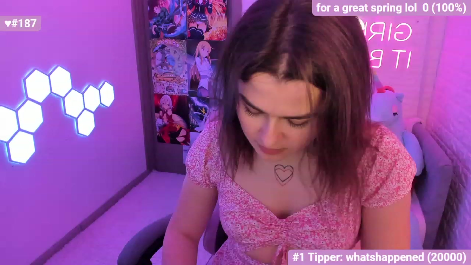 Gallery image thumbnail from CrystalXX's myfreecams stream on, 05/06/2023, 15:00 image 5 of 20