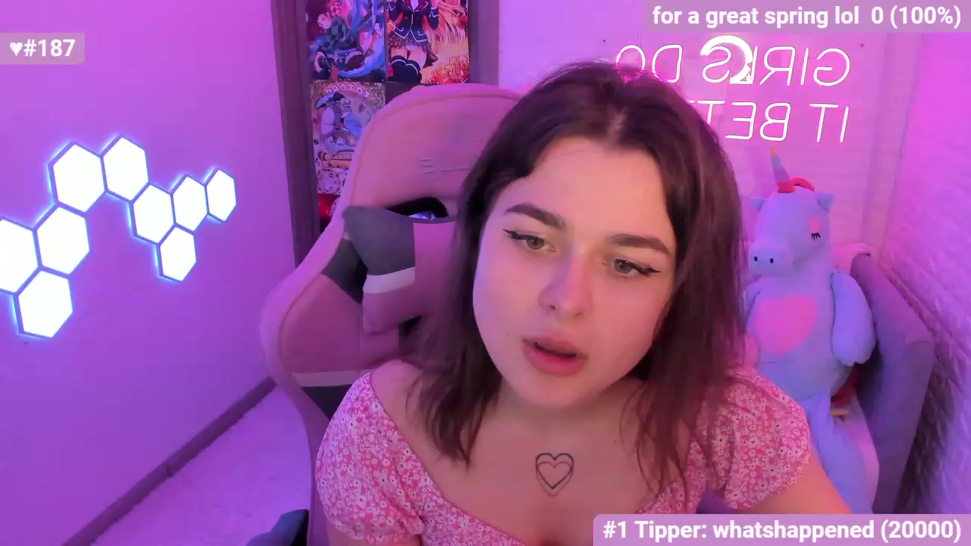 Gallery image thumbnail from CrystalXX's myfreecams stream on, 05/06/2023, 15:00 image 7 of 20