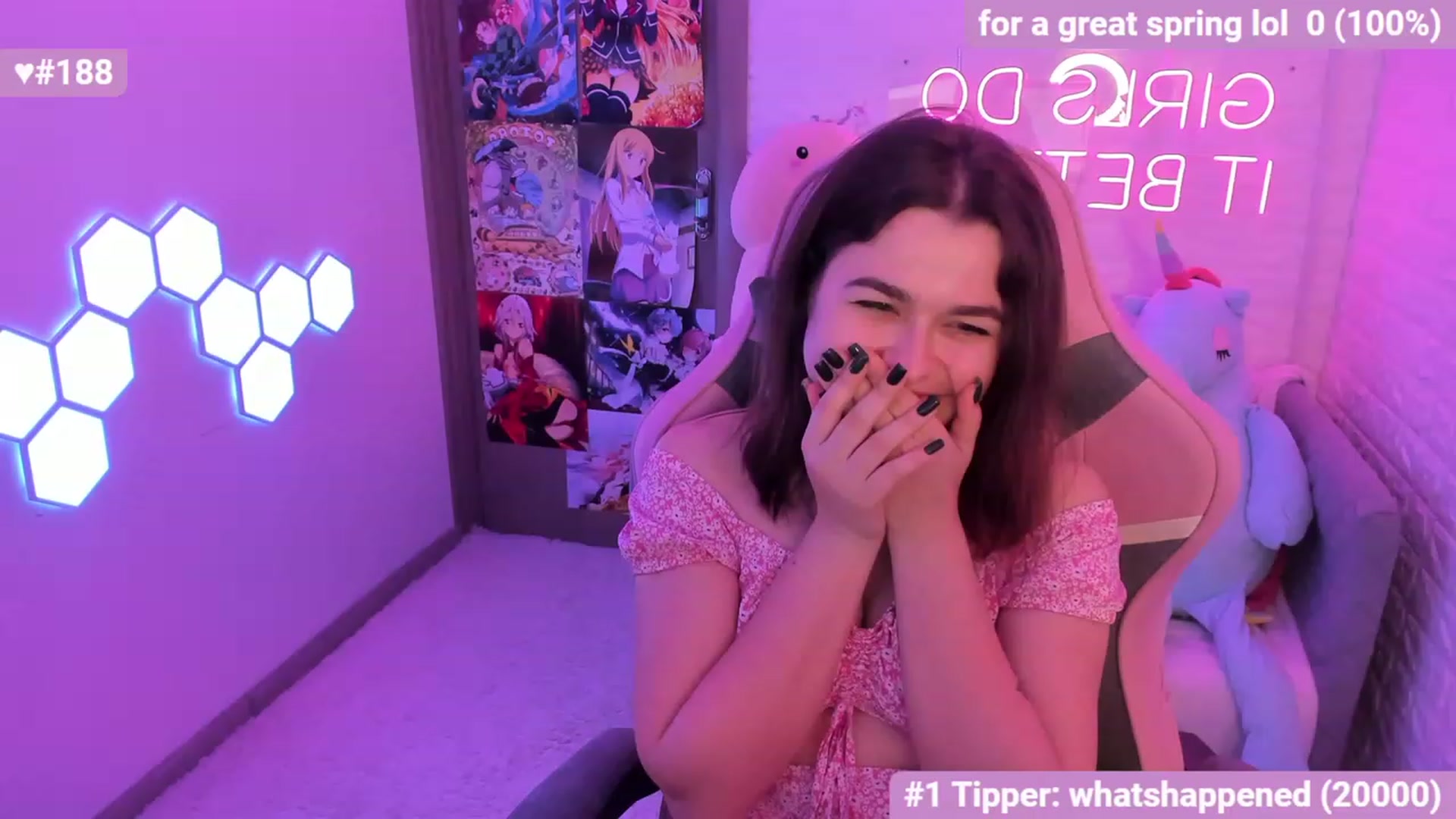 Gallery image thumbnail from CrystalXX's myfreecams stream on, 05/06/2023, 15:00 image 9 of 20