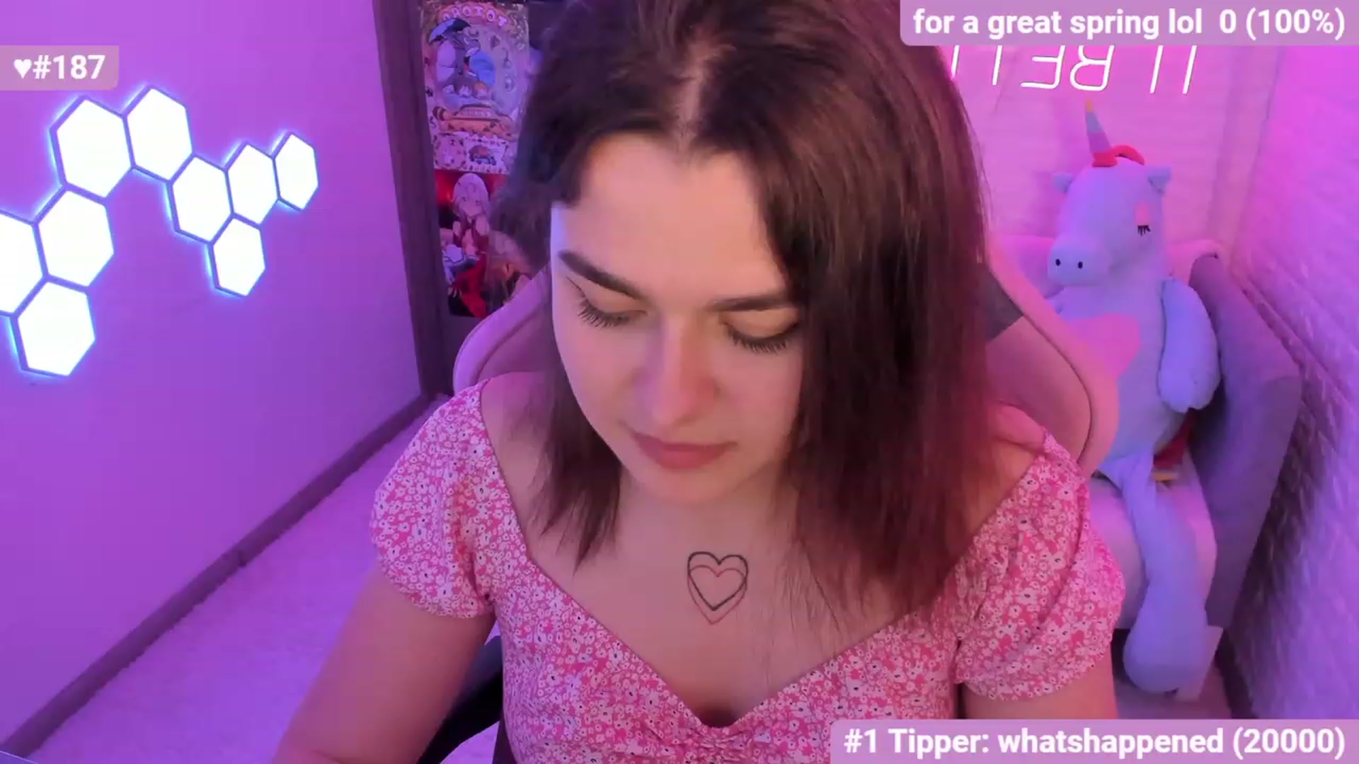Gallery image thumbnail from CrystalXX's myfreecams stream on, 05/06/2023, 15:00 image 1 of 20