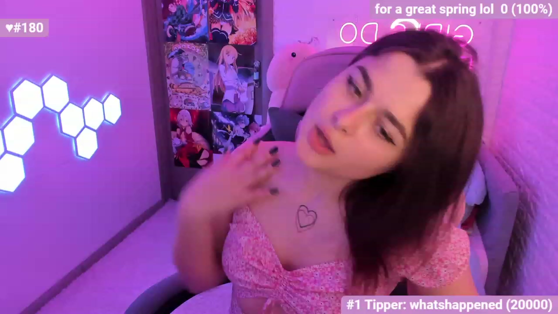 Gallery image thumbnail from CrystalXX's myfreecams stream on, 05/06/2023, 15:00 image 14 of 20