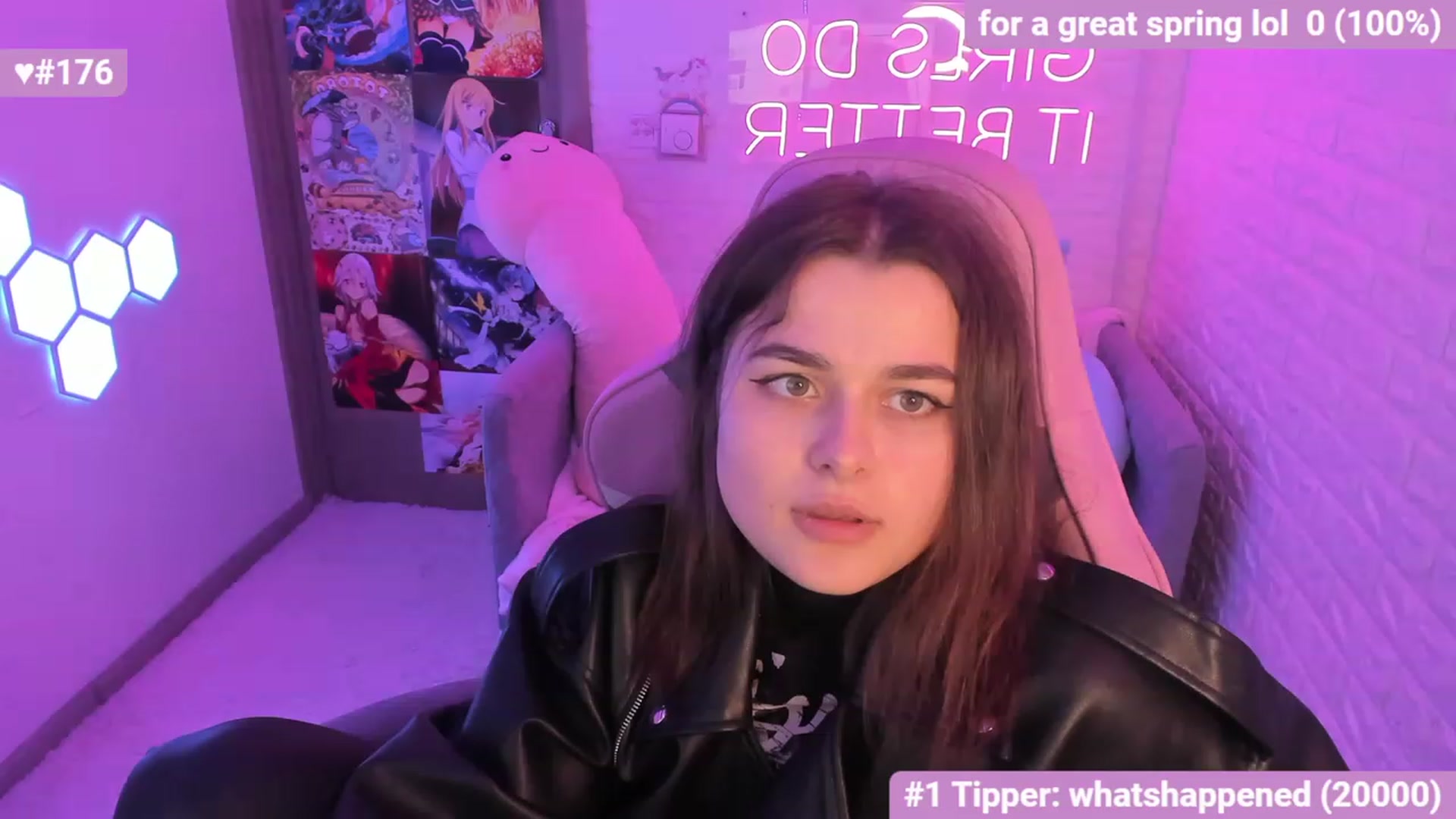 Gallery image thumbnail from CrystalXX's myfreecams stream on, 05/06/2023, 19:02 image 20 of 20