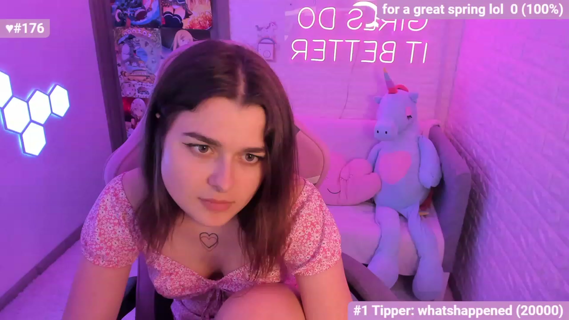 Gallery image thumbnail from CrystalXX's myfreecams stream on, 05/06/2023, 19:02 image 7 of 20