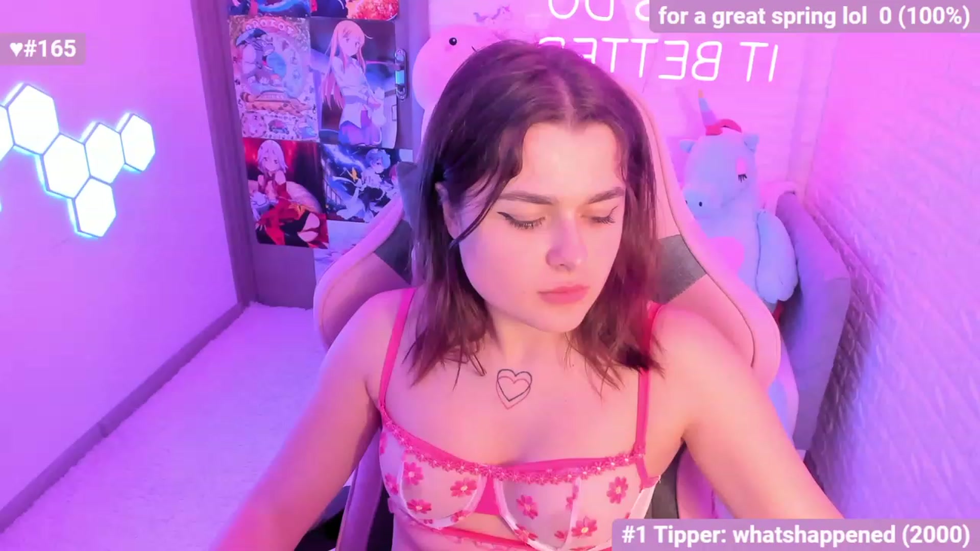 Gallery image thumbnail from CrystalXX's myfreecams stream on, 05/07/2023, 08:14 image 2 of 20