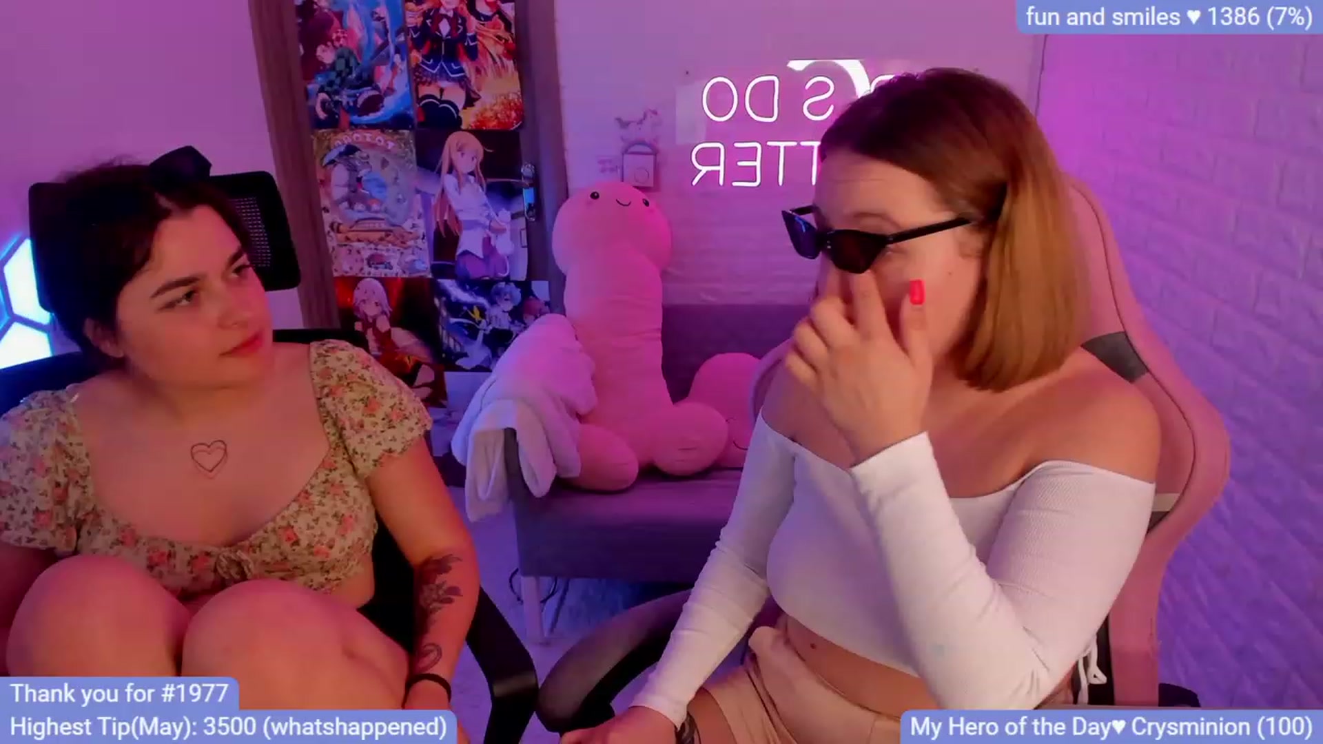 Gallery image thumbnail from CrystalXX's myfreecams stream on, 05/22/2023, 24:02 image 20 of 20