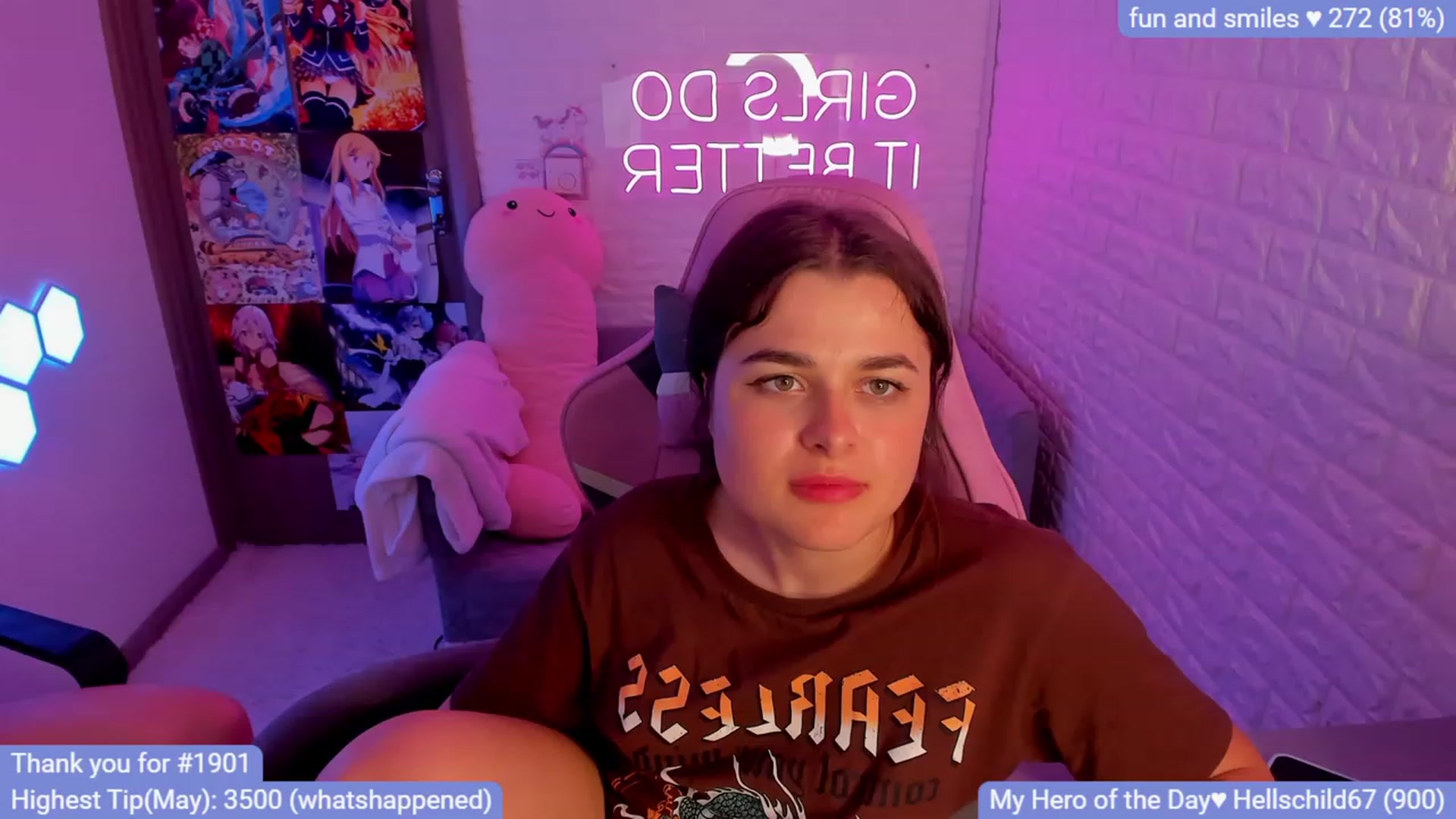 Gallery image thumbnail from CrystalXX's myfreecams stream on, 05/22/2023, 03:44 image 4 of 20