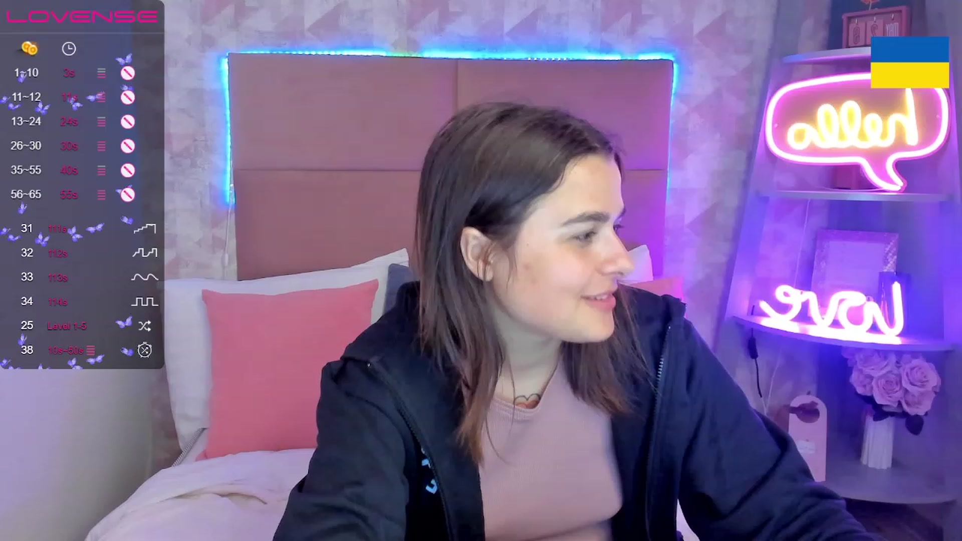 Gallery image thumbnail from CrystalXX's myfreecams stream on, 05/29/2023, 04:05 image 3 of 20