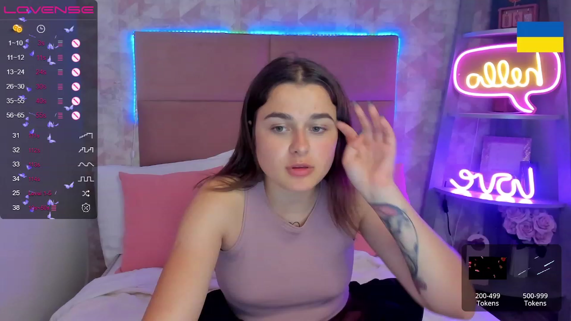 Gallery image thumbnail from CrystalXX's myfreecams stream on, 05/29/2023, 04:05 image 4 of 20