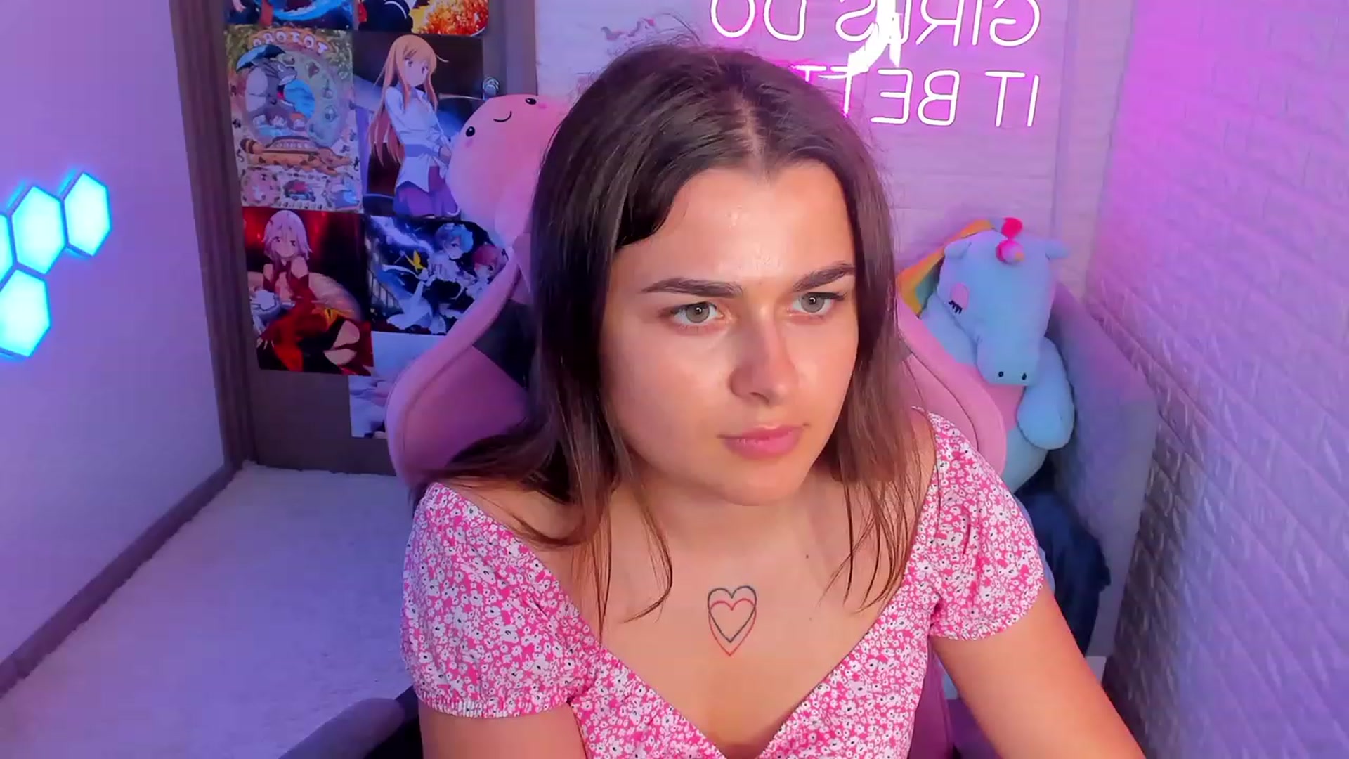 Gallery image thumbnail from CrystalXX's myfreecams stream on, 06/24/2023, 12:00 image 12 of 20